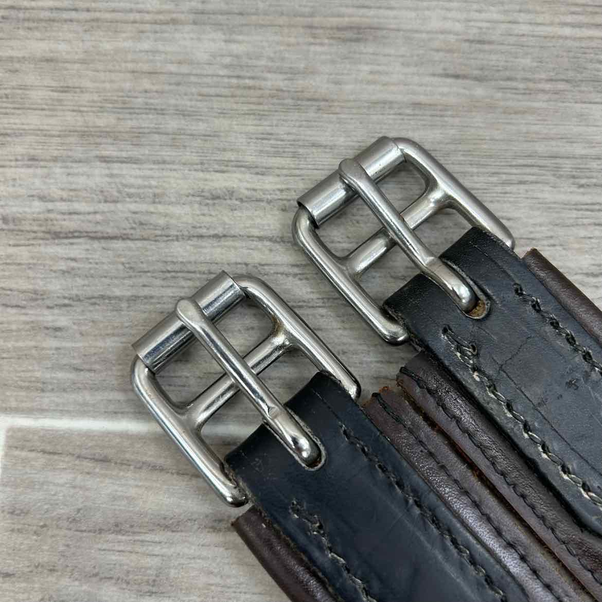 Stubben Girth with Single End Elastic 52"