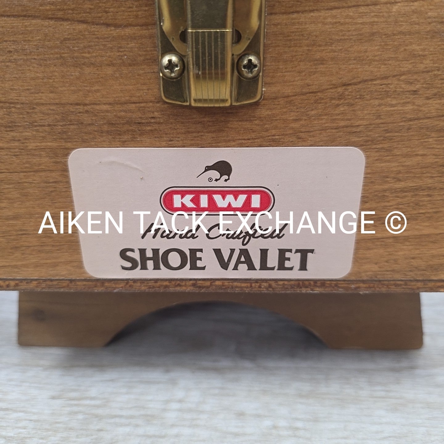Kiwi Shoe Valet Kit w/ Accessories