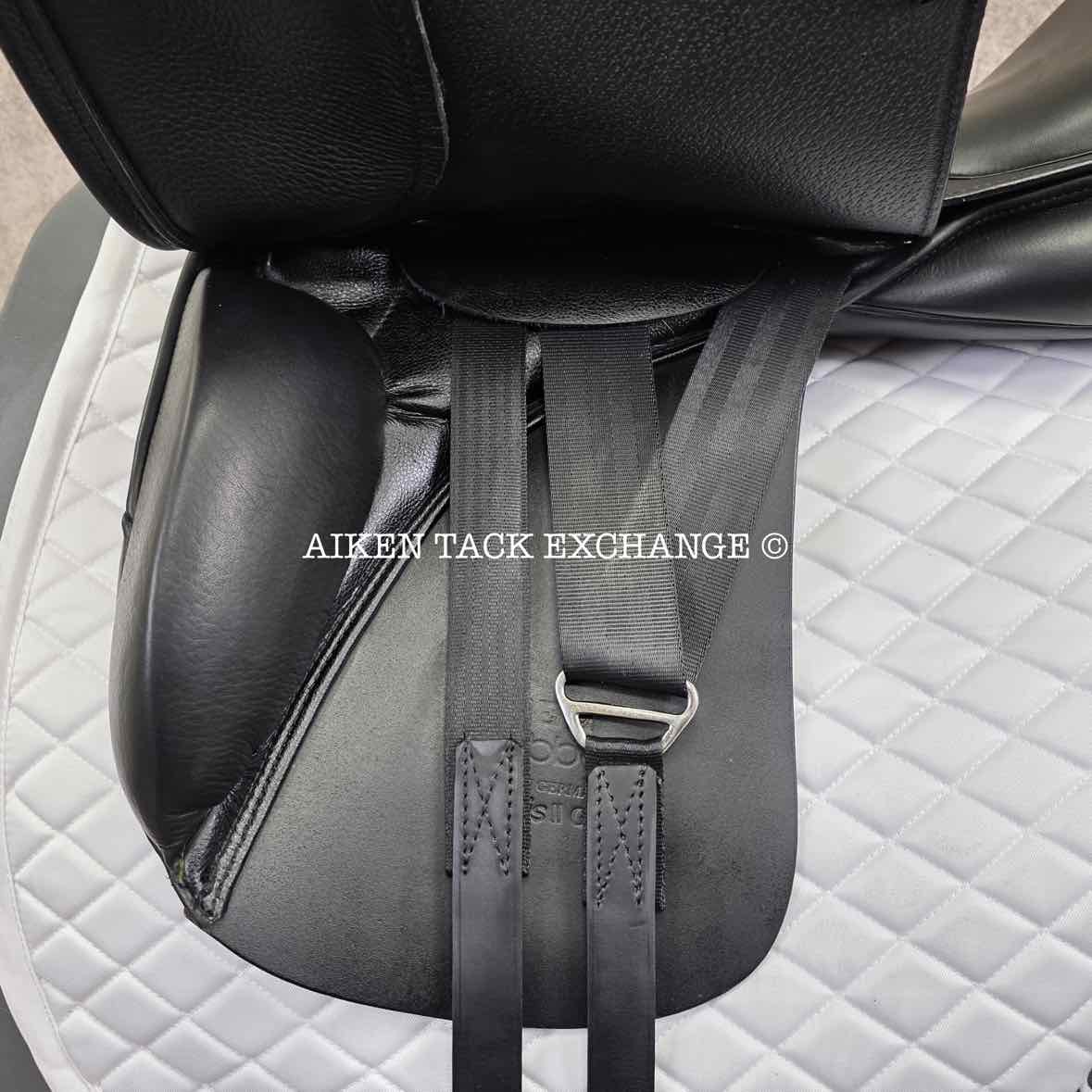 2022 Stubben Aramis II GP Dressage Saddle, 17.5" Seat, 28cm Tree - Medium, Wool Flocked Panels