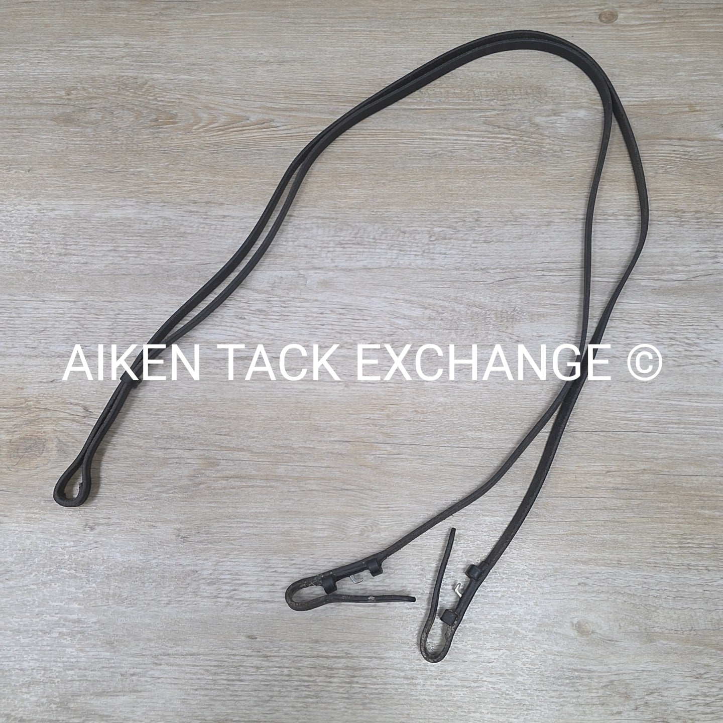 Flat Curb Rein, Black