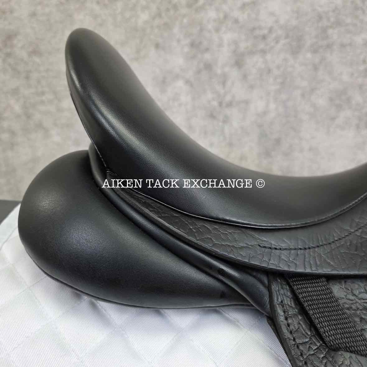 **SOLD** 2018 County Epiphany Monoflap Dressage Saddle, 17" Seat, Medium Narrow Tree, Wool Flocked Panels