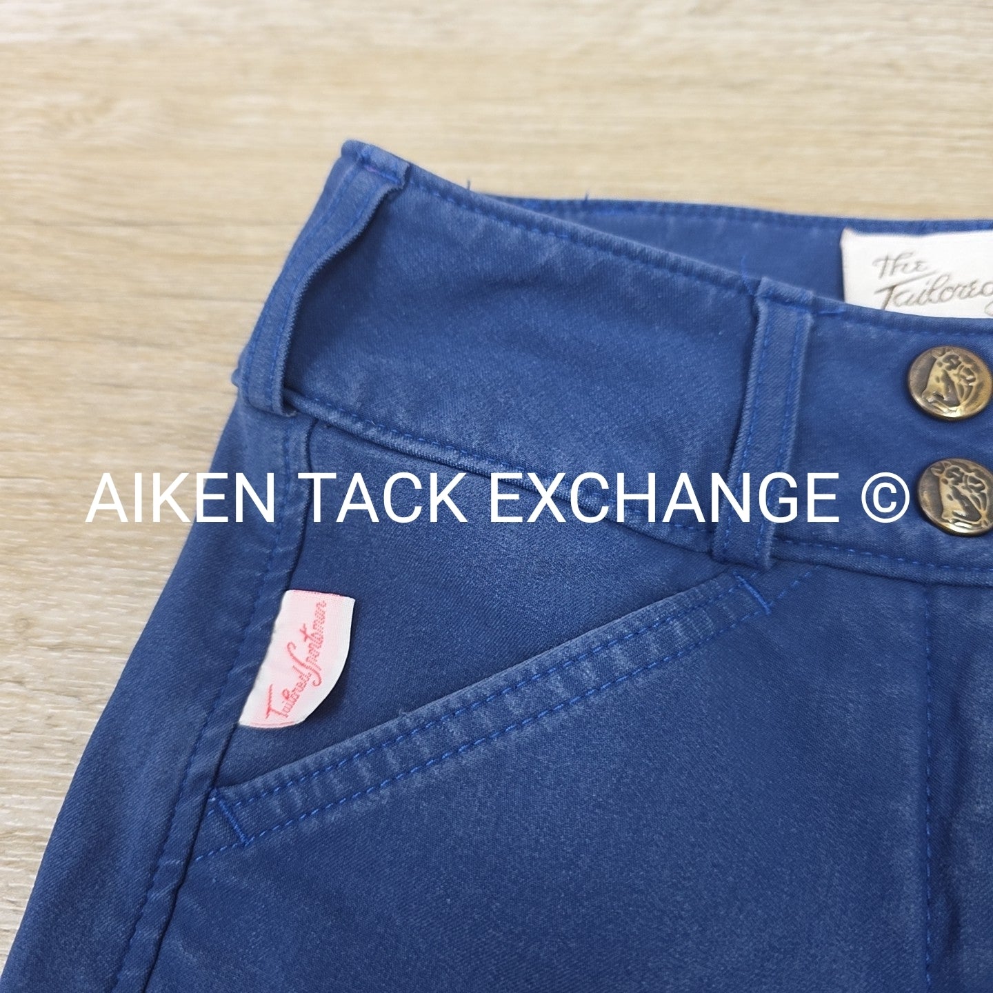 Tailored Sportsman Trophy Hunter Knee Patch Breeches, Size 8