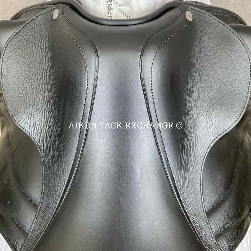 2014 Antares Cadence Monoflap Dressage Saddle, 18" Seat, 2N Flap, Medium Wide Tree, Foam Panels, Full Buffalo Leather