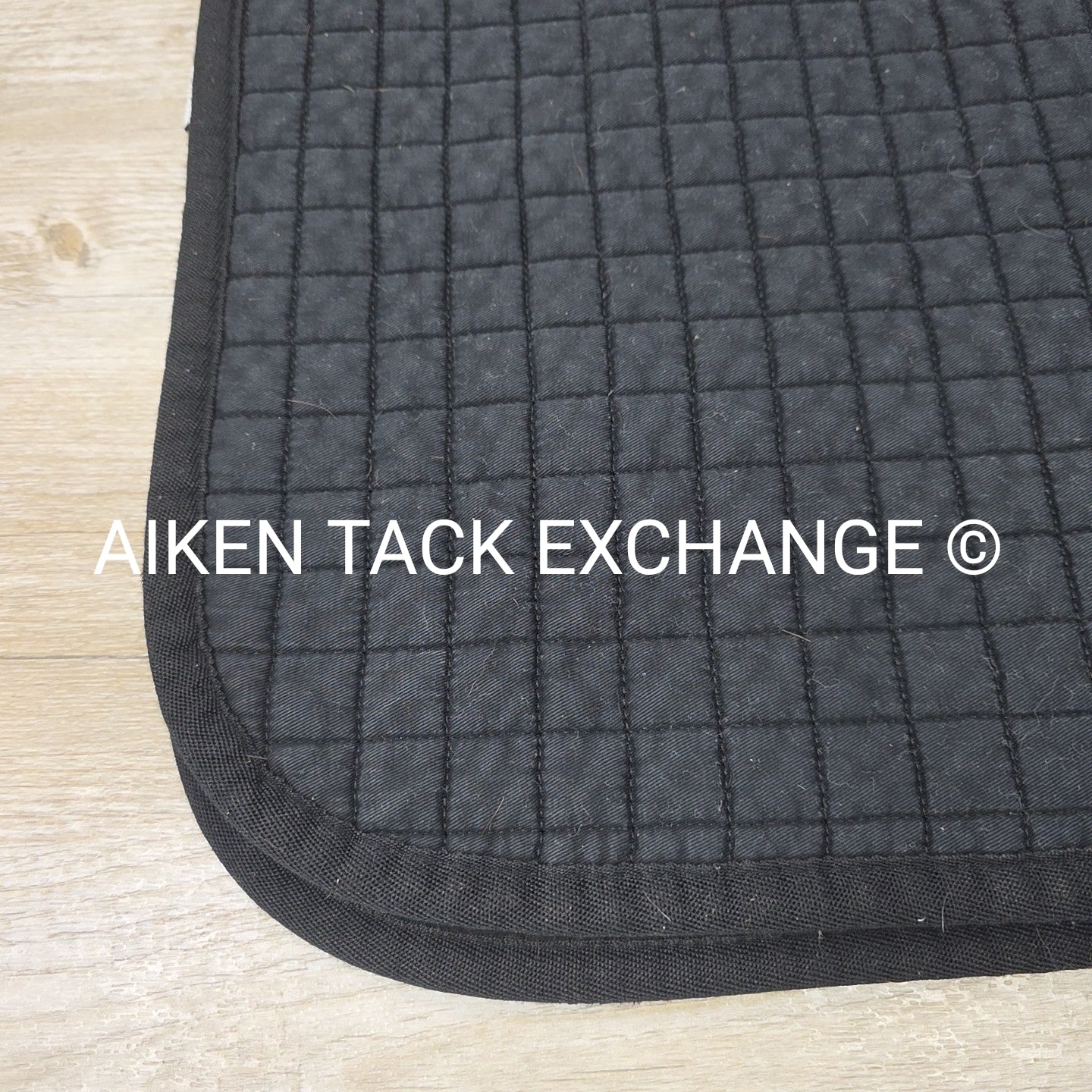 Back on Track Therapeutic Dressage Saddle Pad