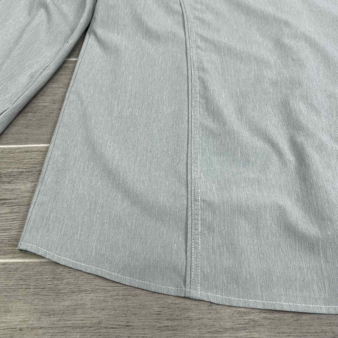 Kerrits Long Sleeve Button Up Shirt, Size X-Large
