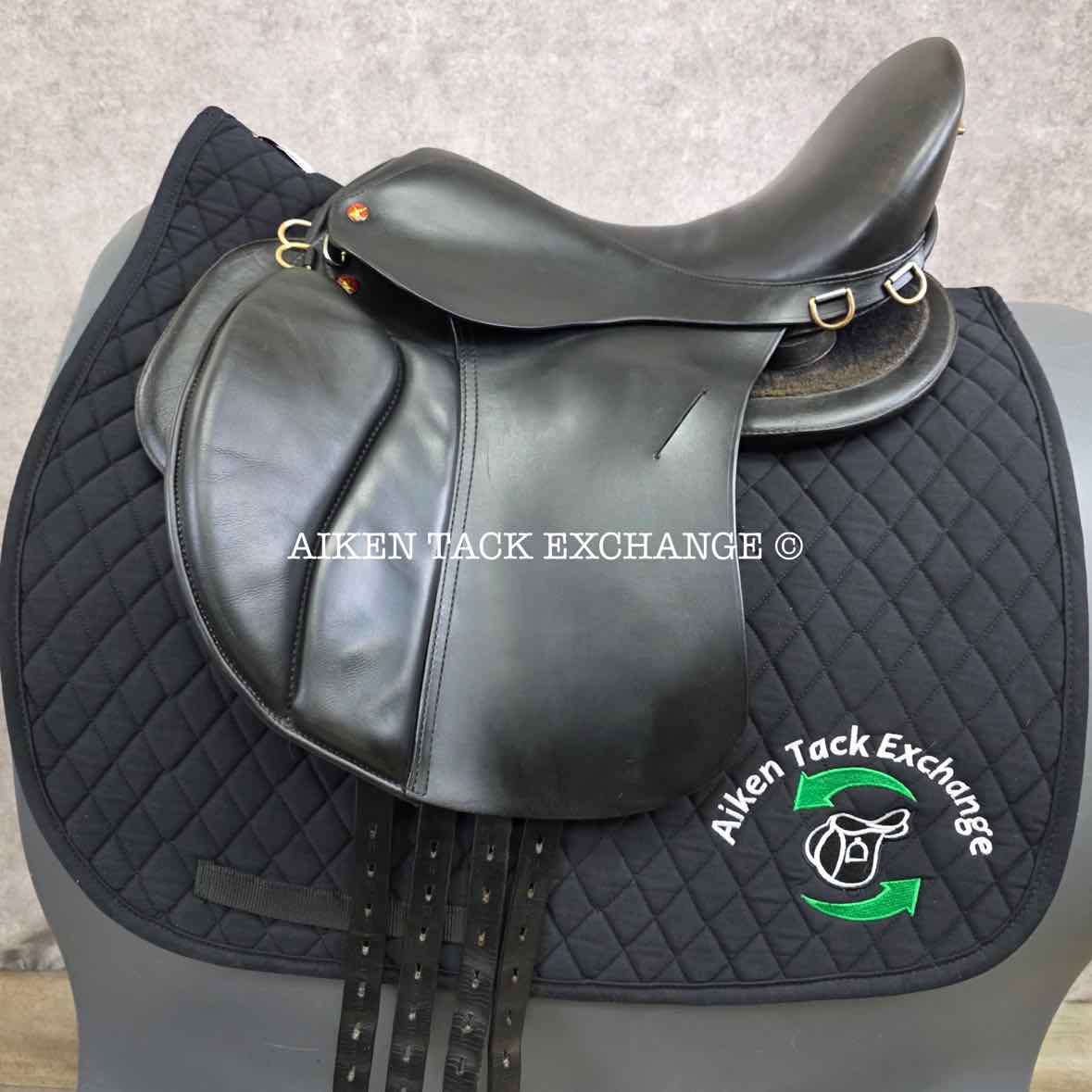 Reactor Panel All Purpose Endurance Saddle, 17.5" Seat, Flex Panels