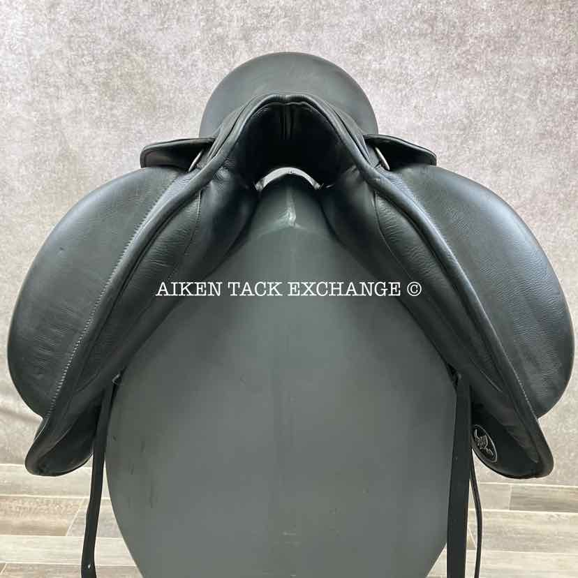 **SOLD** 2020 Custom Saddlery Icon Coda W Monoflap Dressage Saddle, 17.5" Seat, Adjustable Tree, Wool Flocked Panels