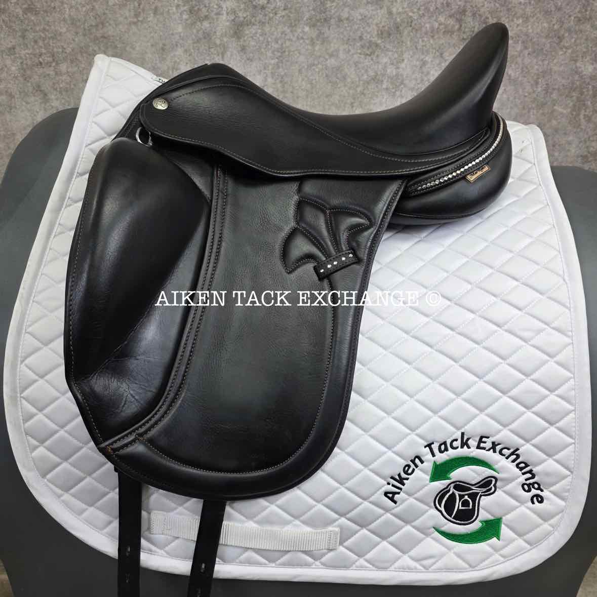 2018 MacRider Challenge Monoflap Dressage Saddle, 17" Seat, Medium Wide Tree, Wool Flocked Panels