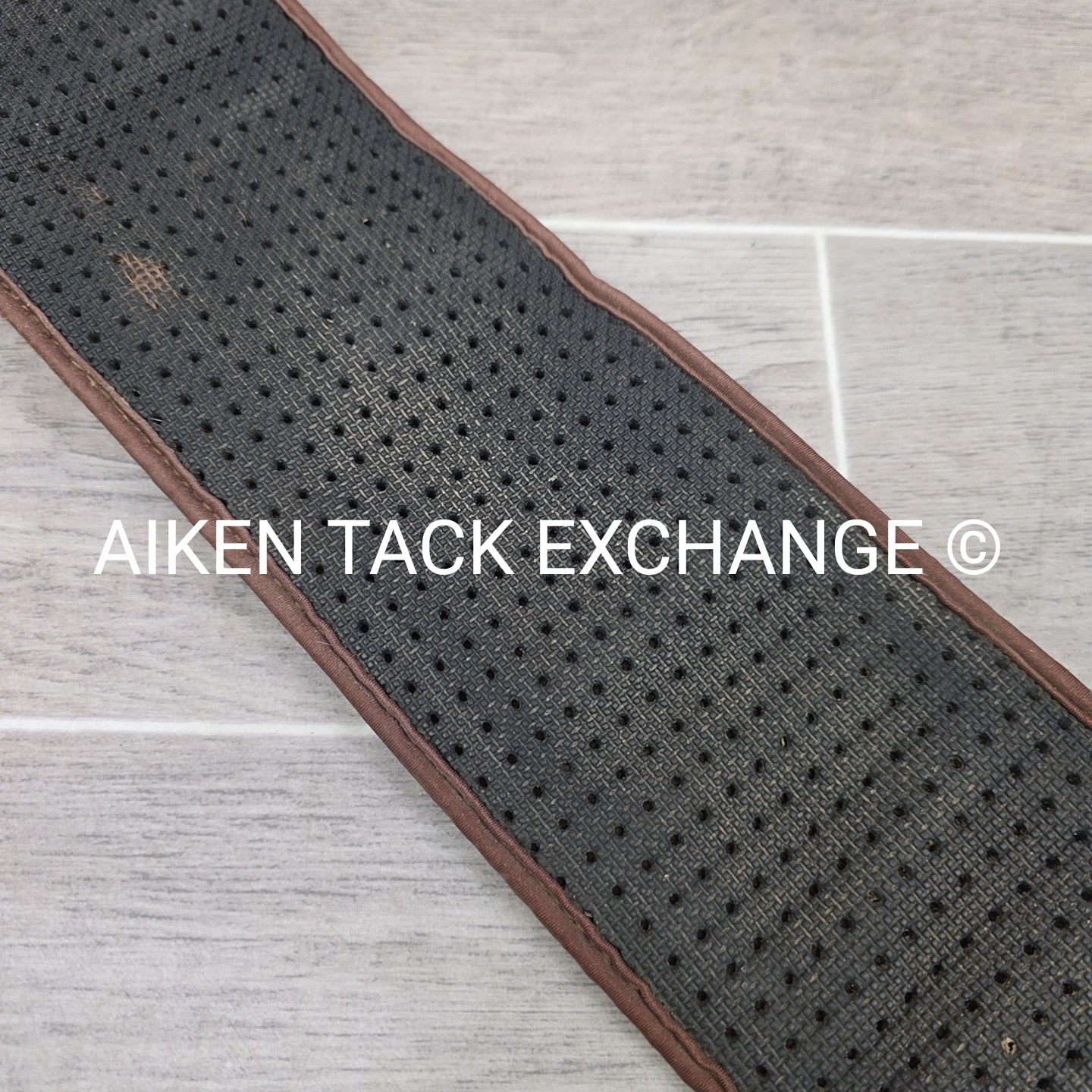 Professional's Choice SMx VenTech Girth, Brown, 26"