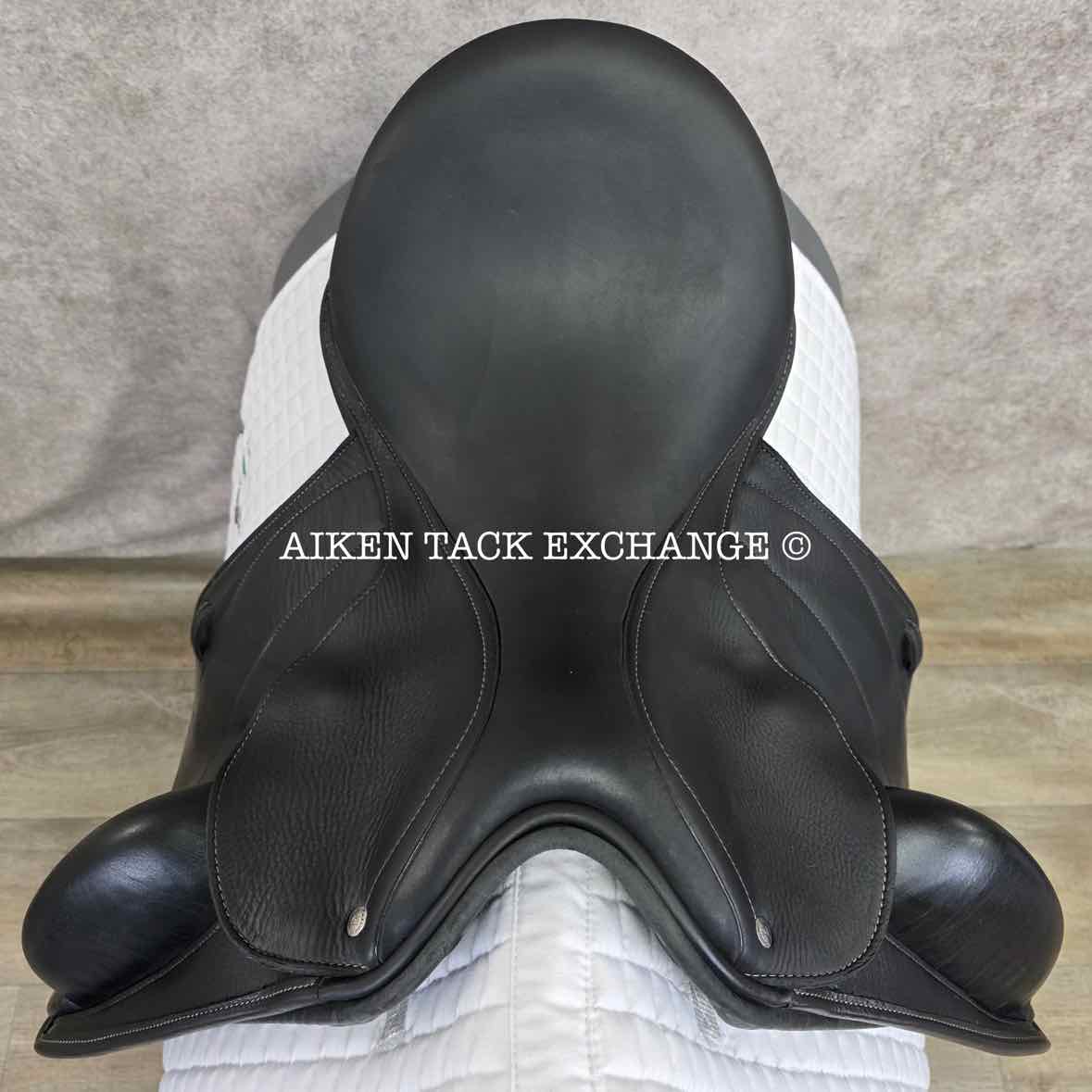 2017 Custom Saddlery Wolfgang Constanze Monoflap Dressage Saddle, 17.5" Seat, Adjustable Tree, Wool Flocked Panels