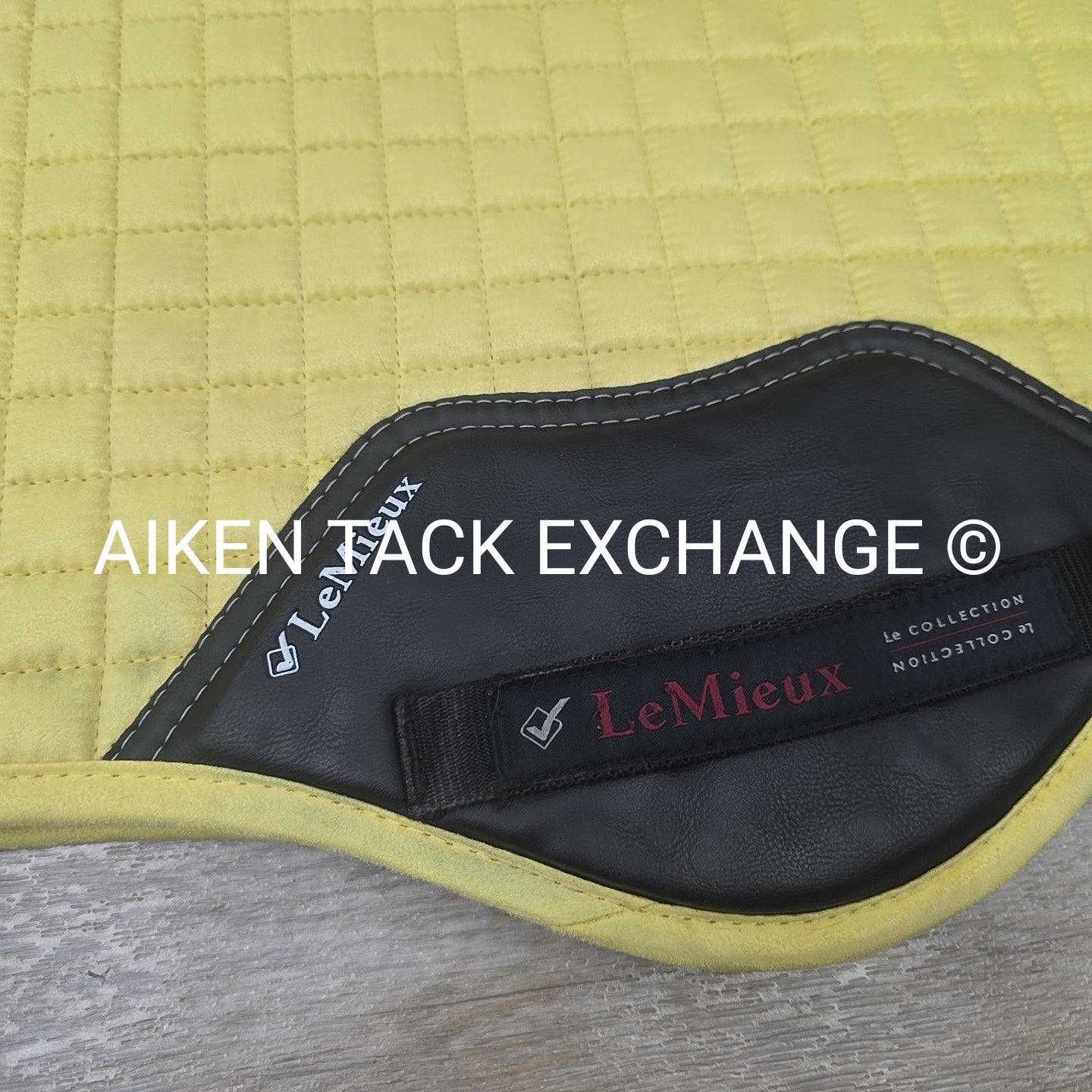 LeMieux Close Contact Square Saddle Pad, Large