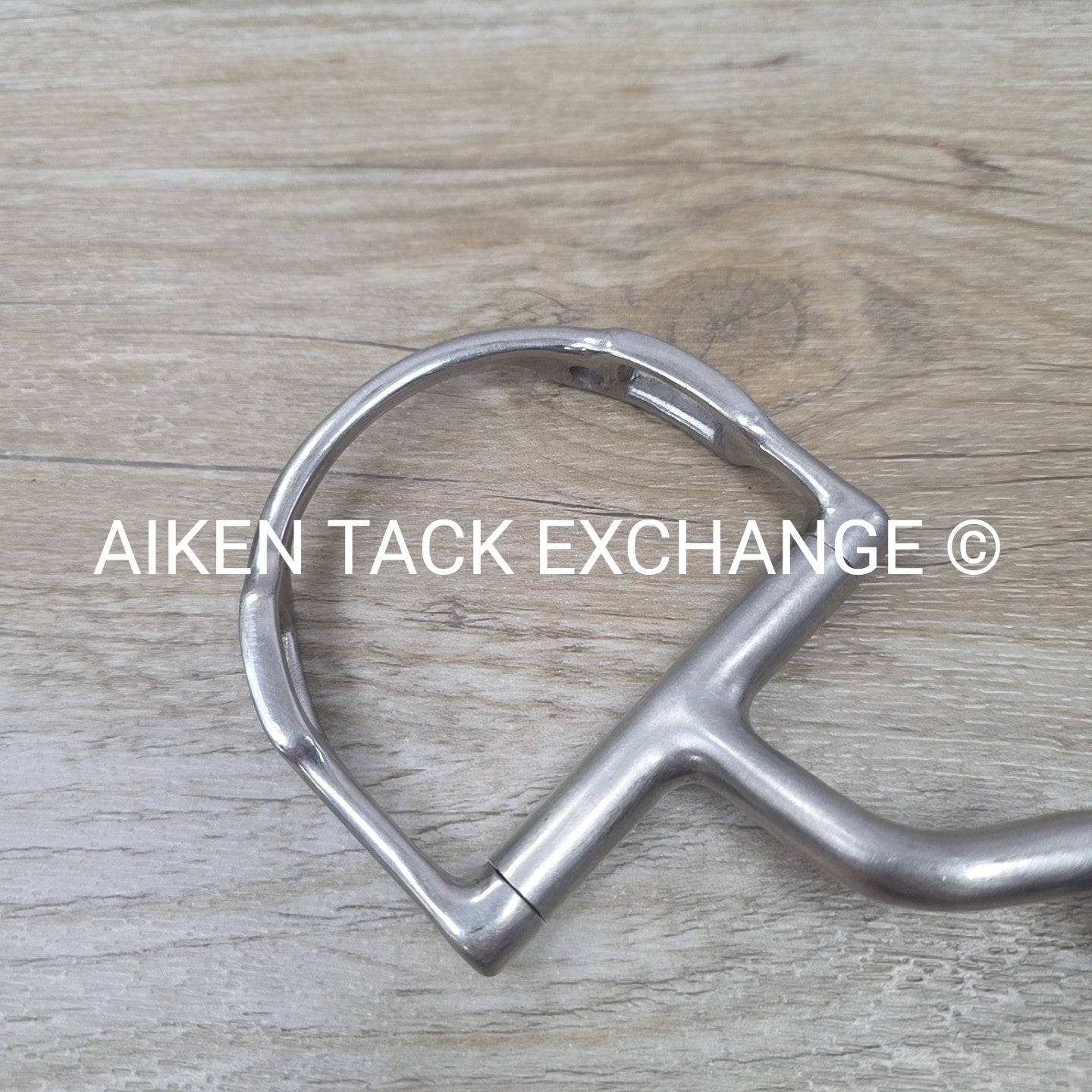 Myler English Dee with Hooks and Narrow Low Ported Barrel MB 43 LP 5"