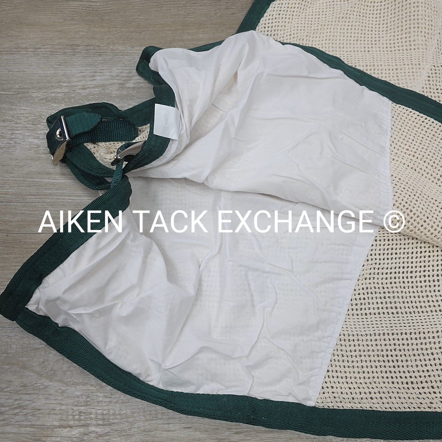 Triple Crown Knit Cooler, 76"