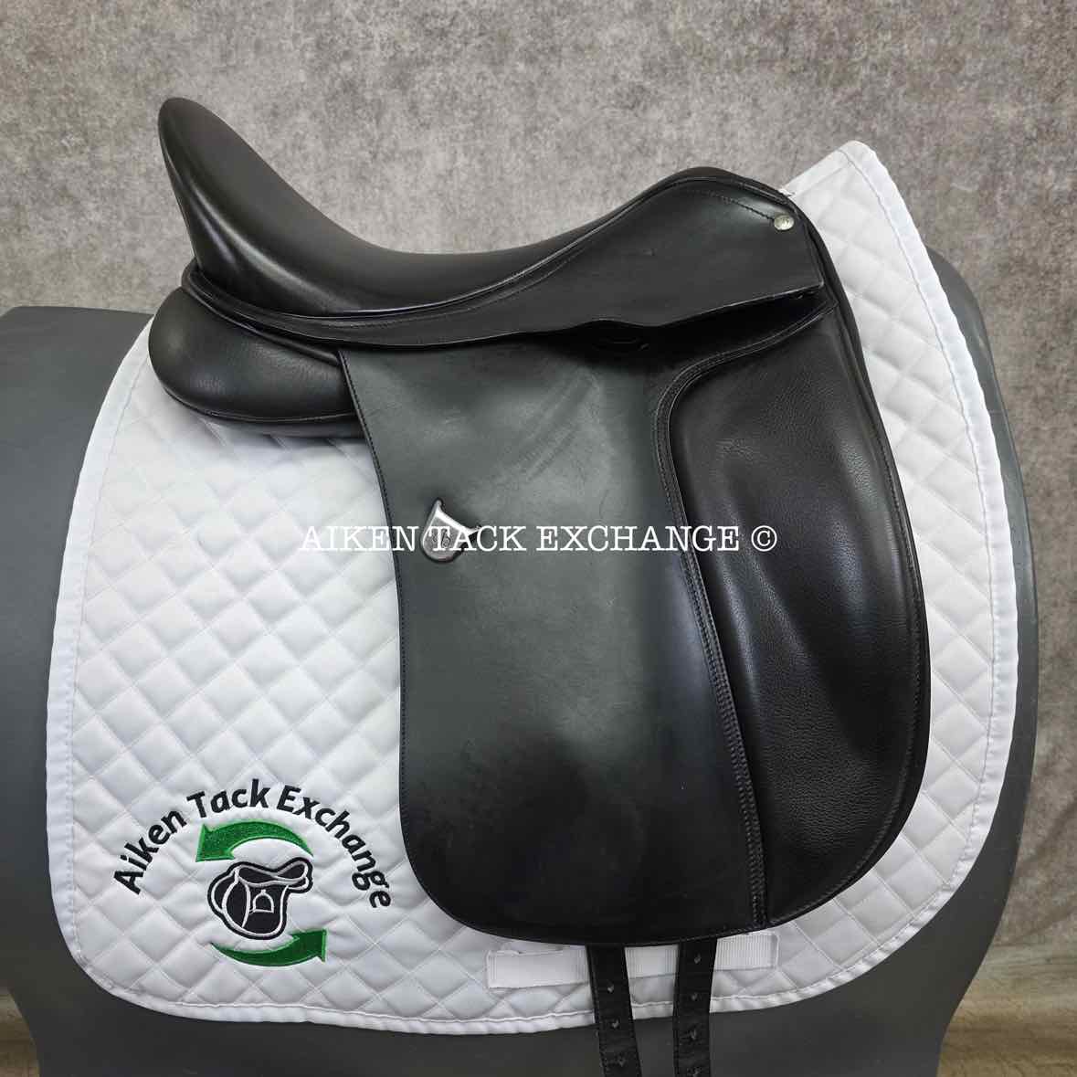 2011 Bates Dressage Saddle, 17.5" Seat, Adjustable Tree - Changeable Gullet, CAIR Panels