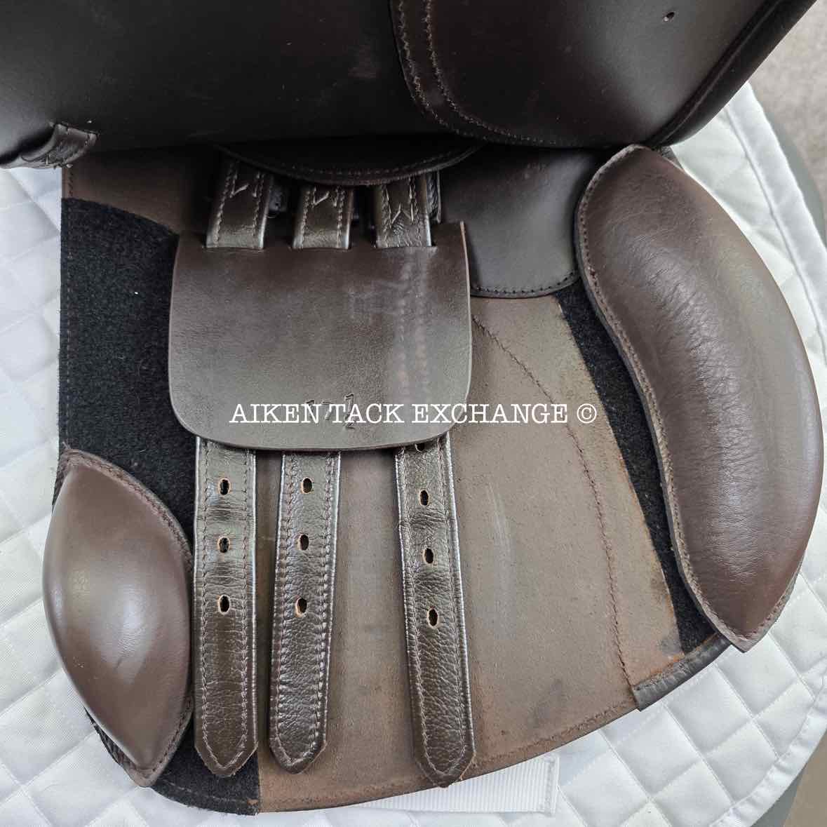 Pegasus Unicorn French Style Jump Saddle, 17.5" Seat, Auto-Adjusting Flex Tree