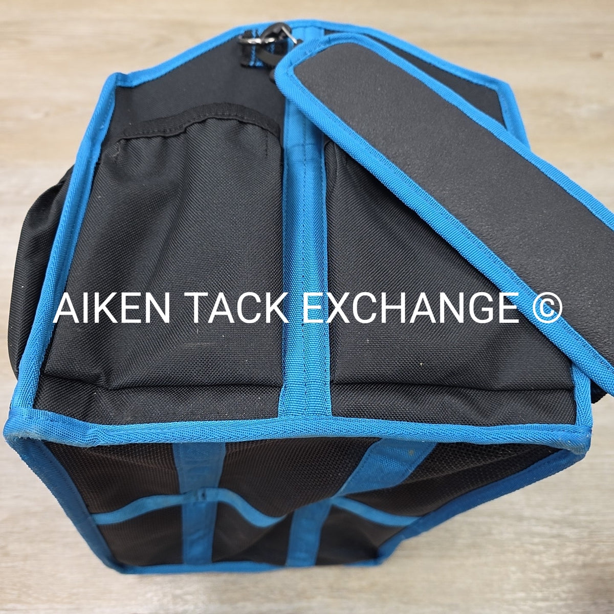 Noble Equestrian Large Grooming Tote