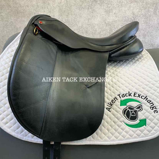 **SOLD** 2013 Albion SL Dressage Saddle, 17" Seat, Extra Short Flap, Wide Tree, Wool Flocked Panels