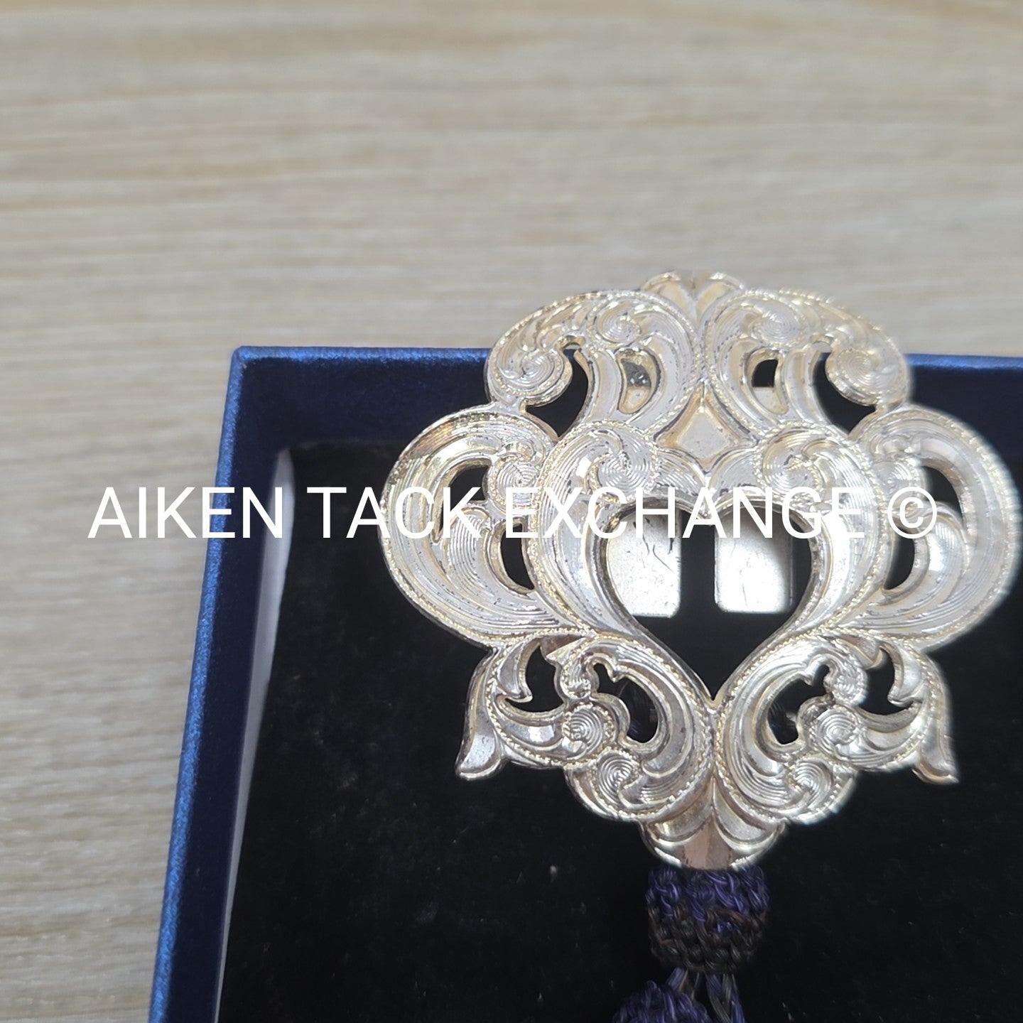 Crumrine Silver & Horse Hair Button Cover