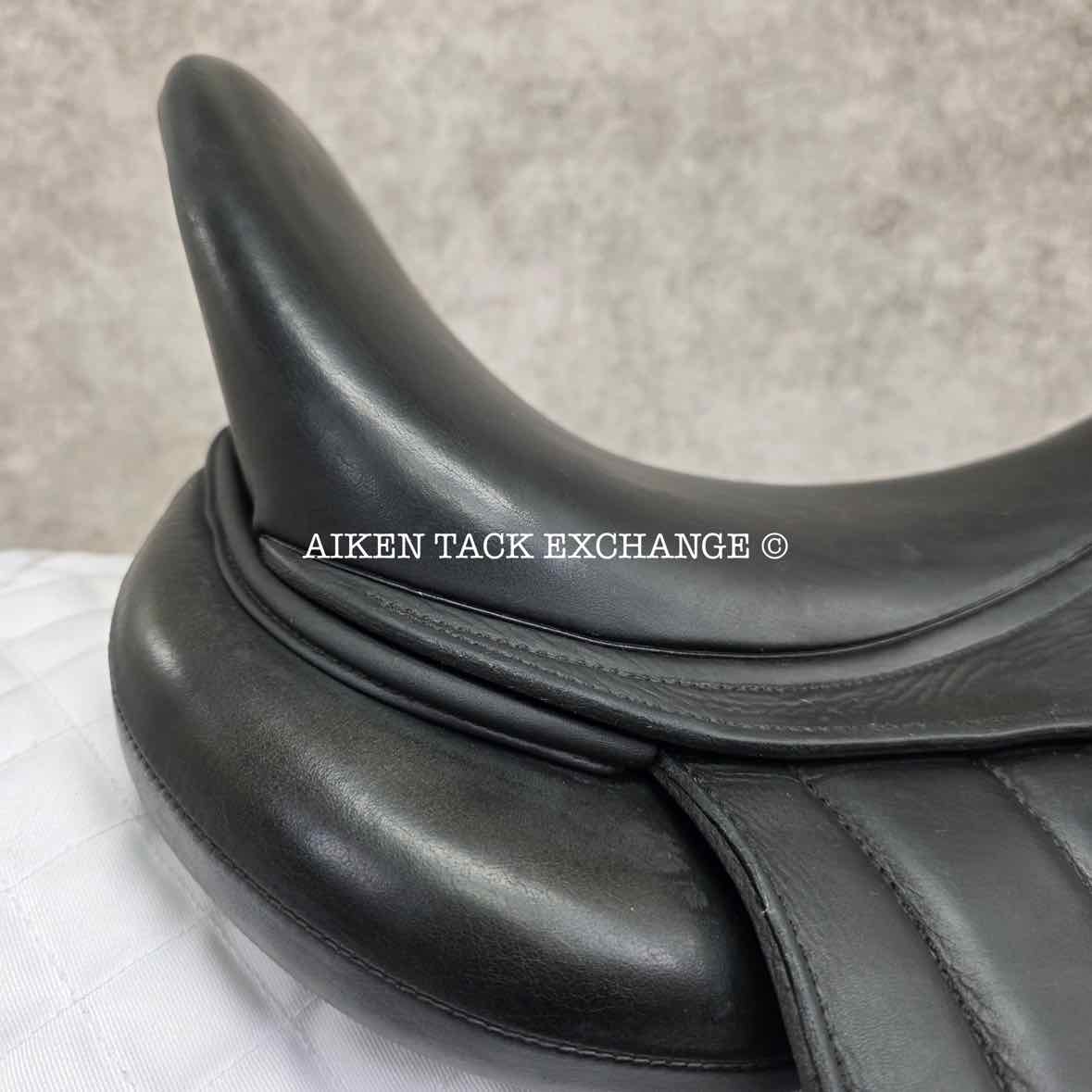 2016 Antares Cadence Monoflap Dressage Saddle, 17" Seat, 3D Flap, Medium Wide Tree, Foam Panels, Full Buffalo Leather