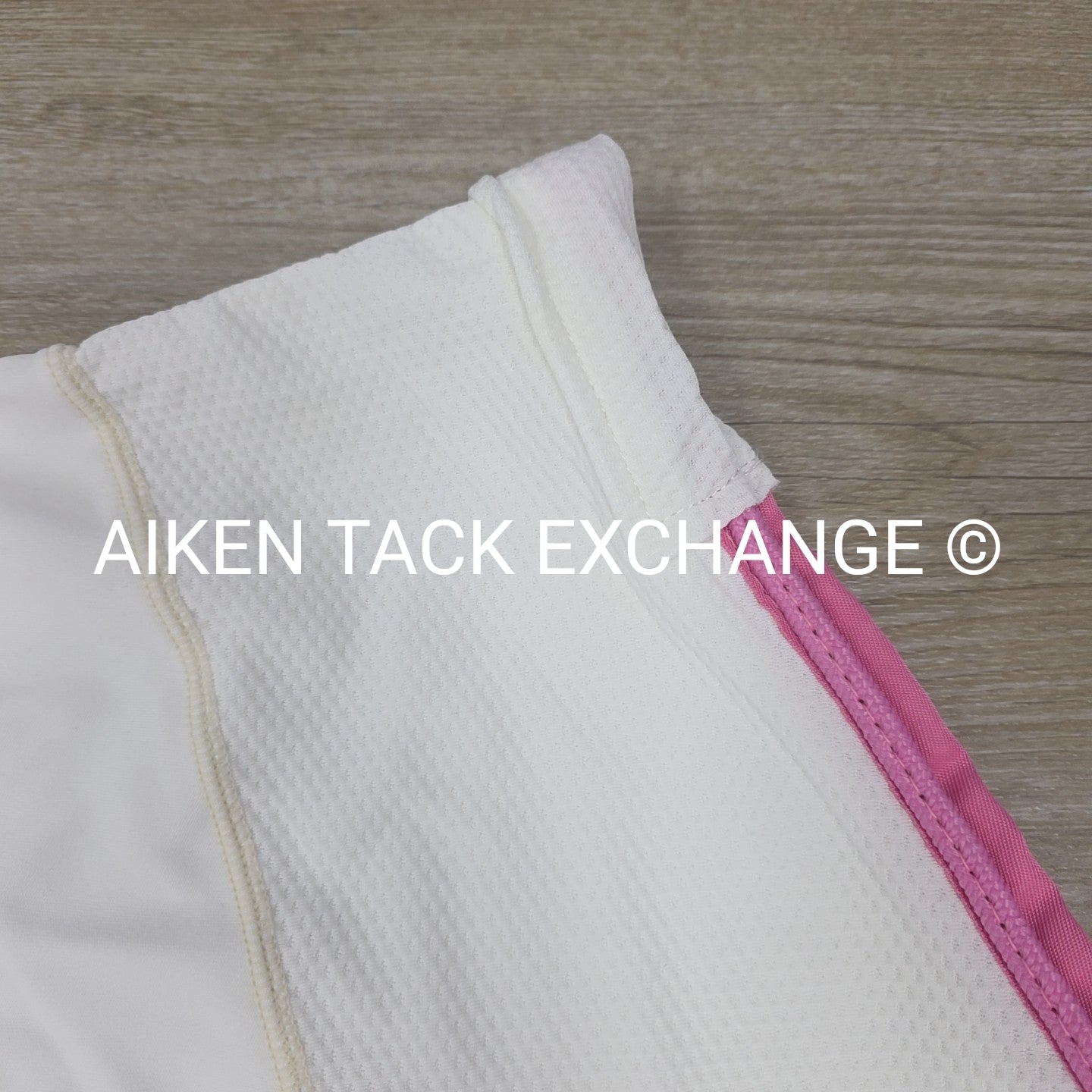 Fenwick Equestrian Pop Star Dress Sheet Sporty Cooler, 68"