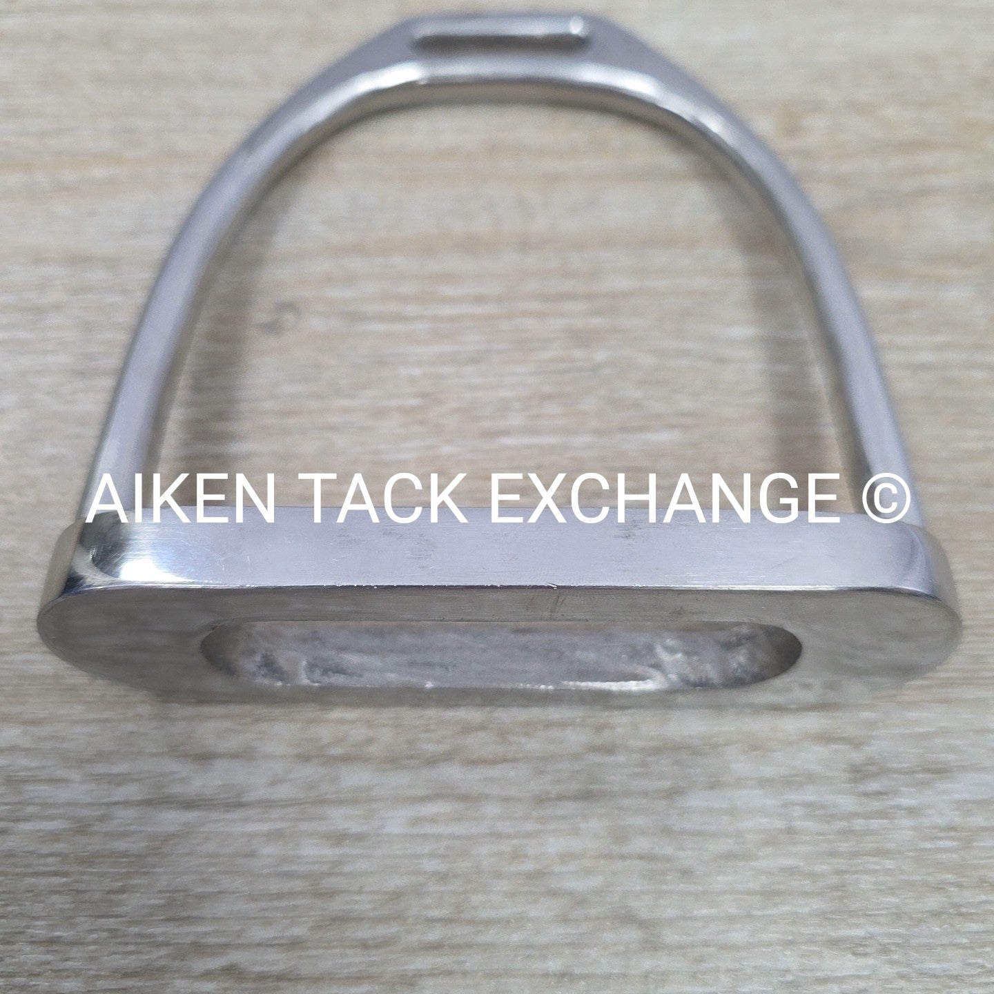 Fillis Stirrup Irons, Size 4.5" (No Pads)