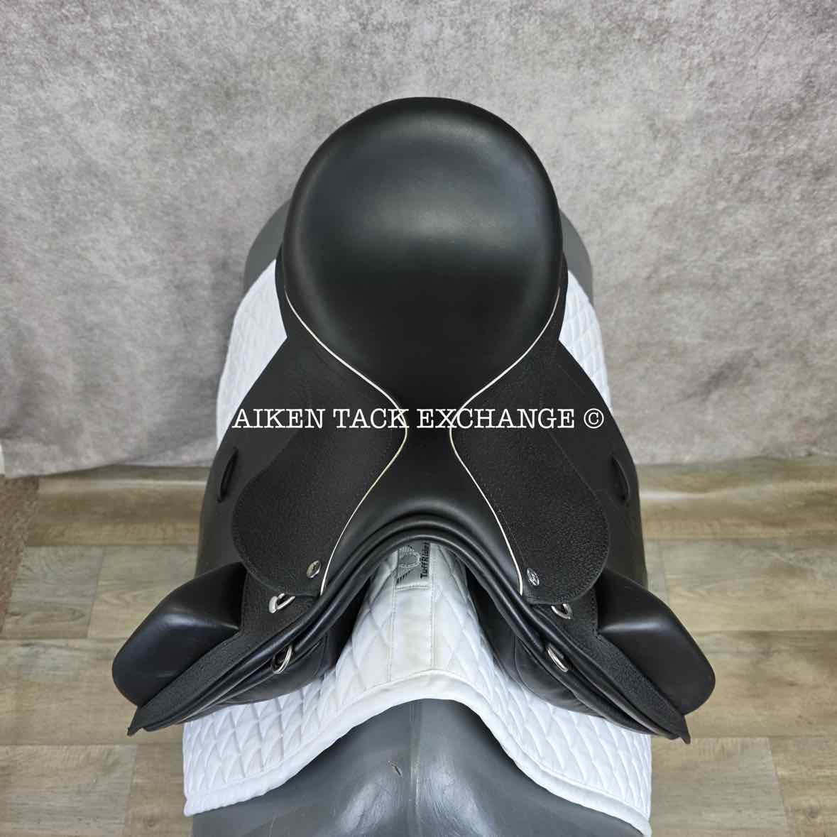 2021 Black Country Carlow Dressage Saddle, 18" Seat, Medium Wide Tree, Wool Flocked Panels