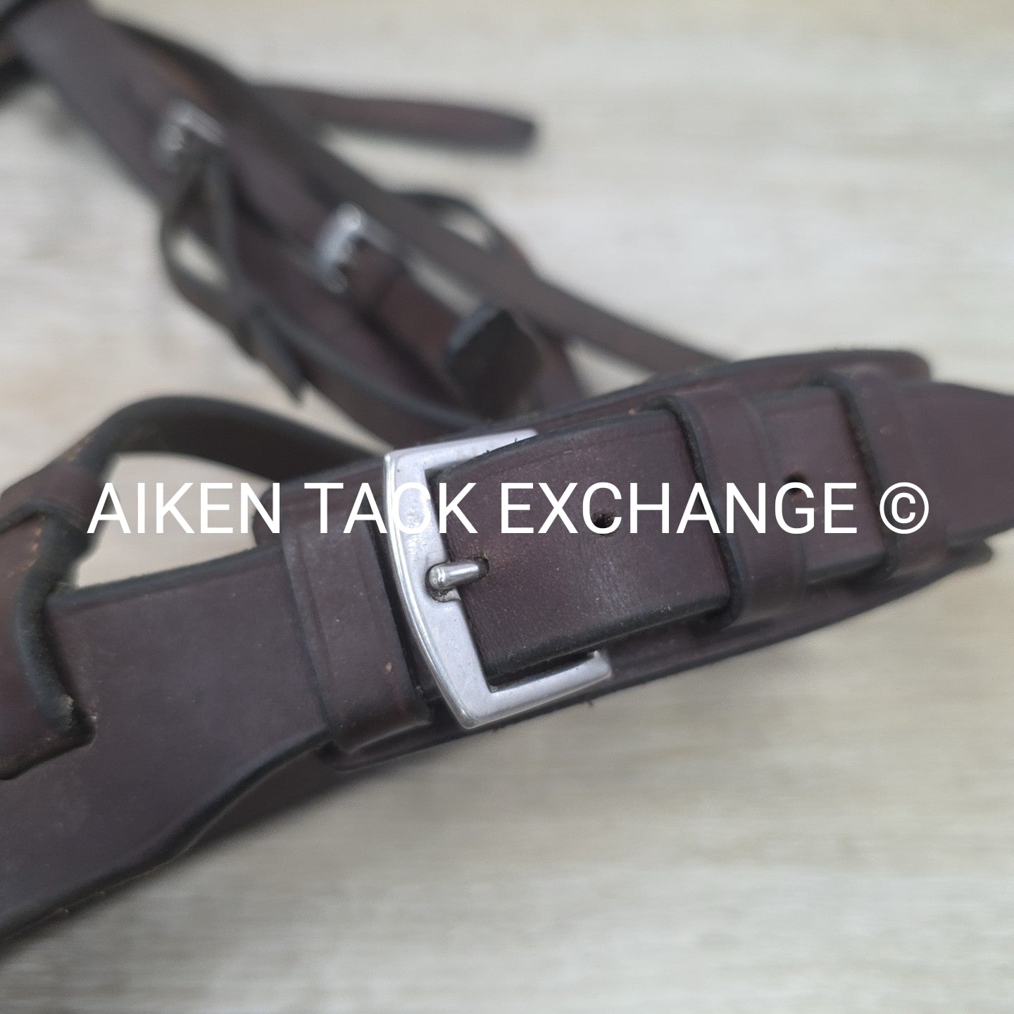 Horse Country Flat Hunt Bridle, Missing Cheek Pieces, No Reins, Brown, Size Full