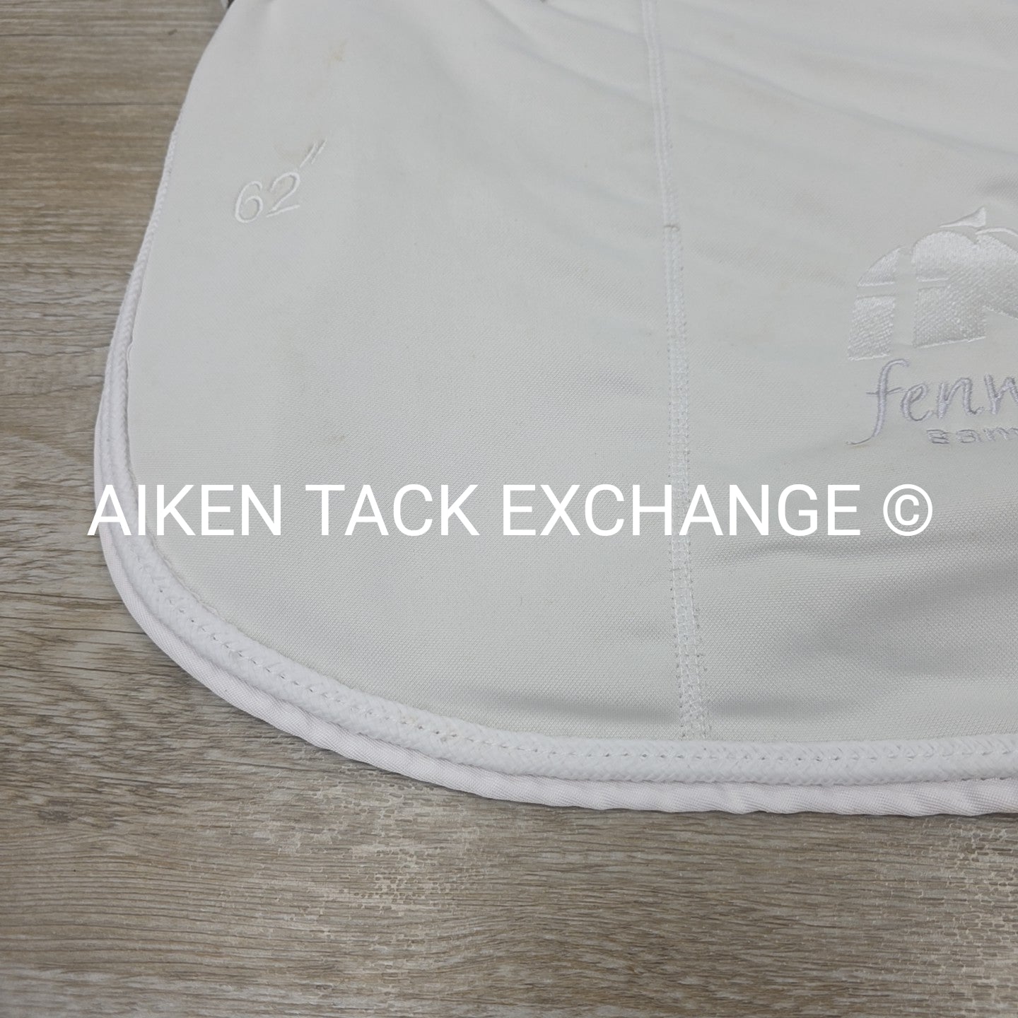 Fenwick Equestrian Therapeutic Bamboo Cooler, White (has marks), 62"