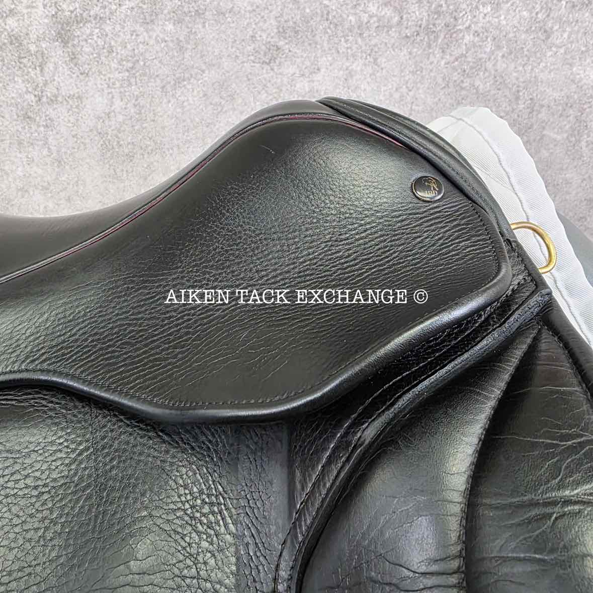 JRD Alvina Dressage Saddle, 18" Seat, Medium Wide Tree, Wool Flocked Panels