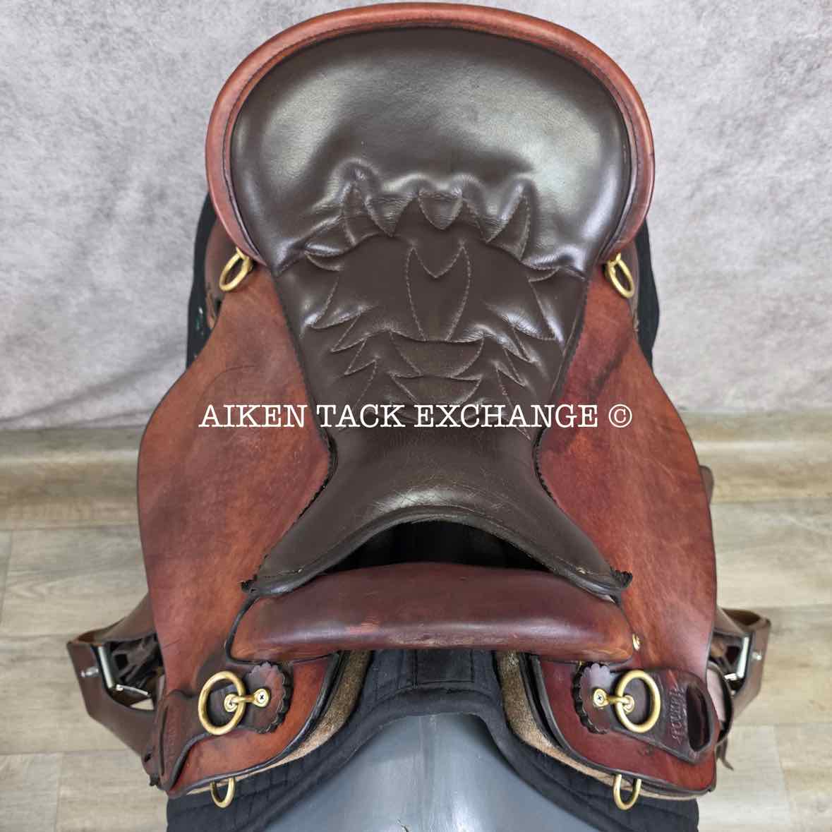 2013 Tucker 159 Endurance Trail Saddle, 16.5" Seat, Medium Tree - Semi QH Bars