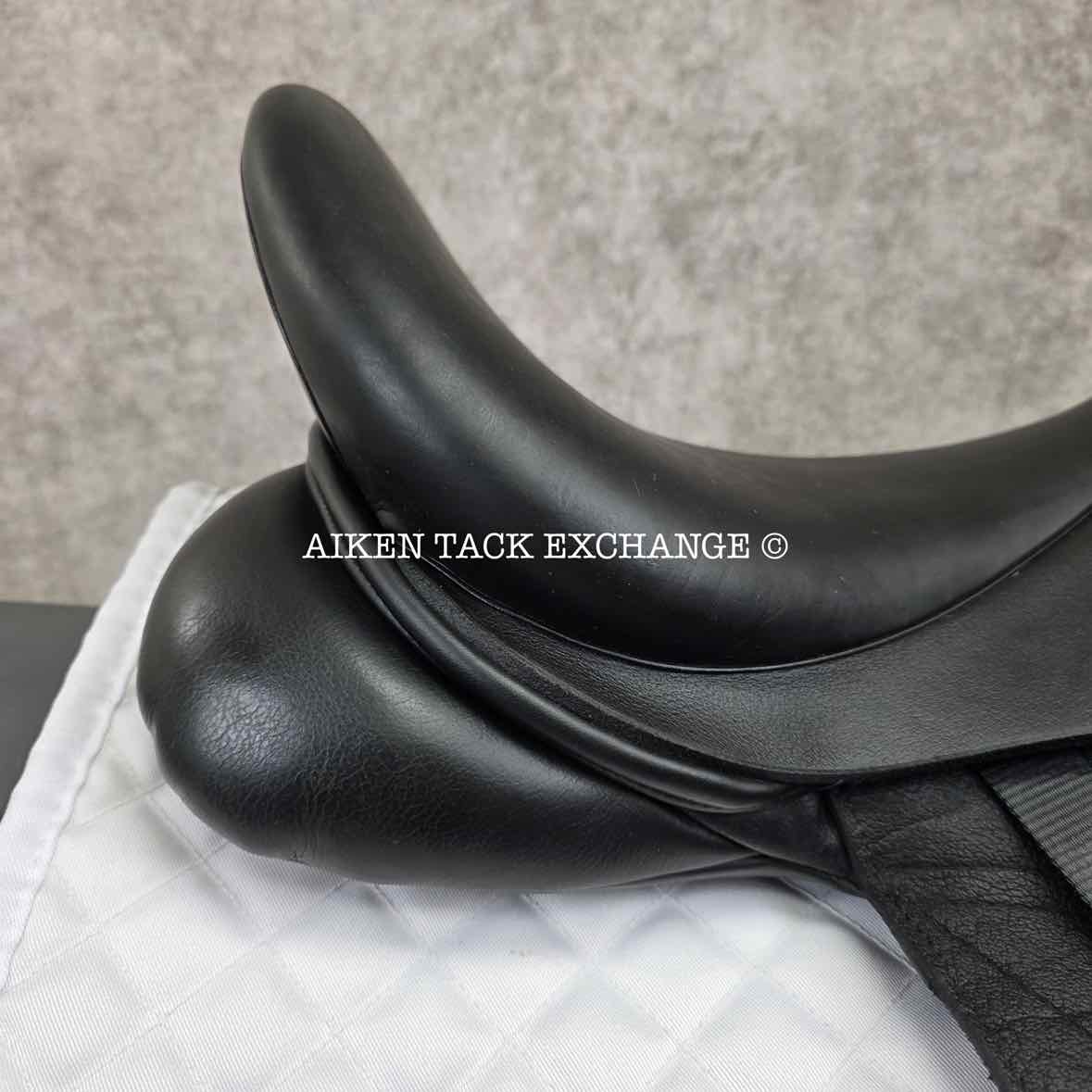 2016 Custom Saddlery Wolfgang Solo Monoflap Dressage Saddle, 17.5" Seat, Adjustable Tree, Wool Flocked Panels