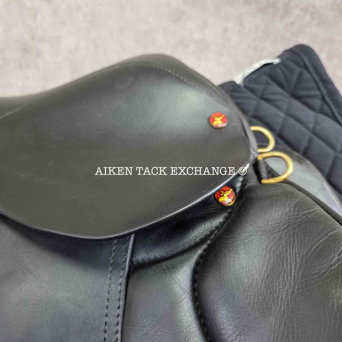 Reactor Panel All Purpose Endurance Saddle, 17.5" Seat, Flex Panels
