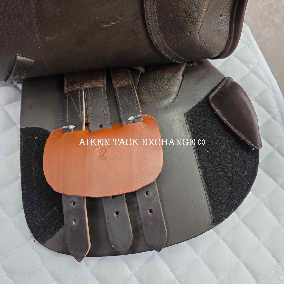 Ovation Pony Close Contact Jump Saddle, 15" Seat, Adjustable Tree - XCH Changeable Gullet, Foam Panels