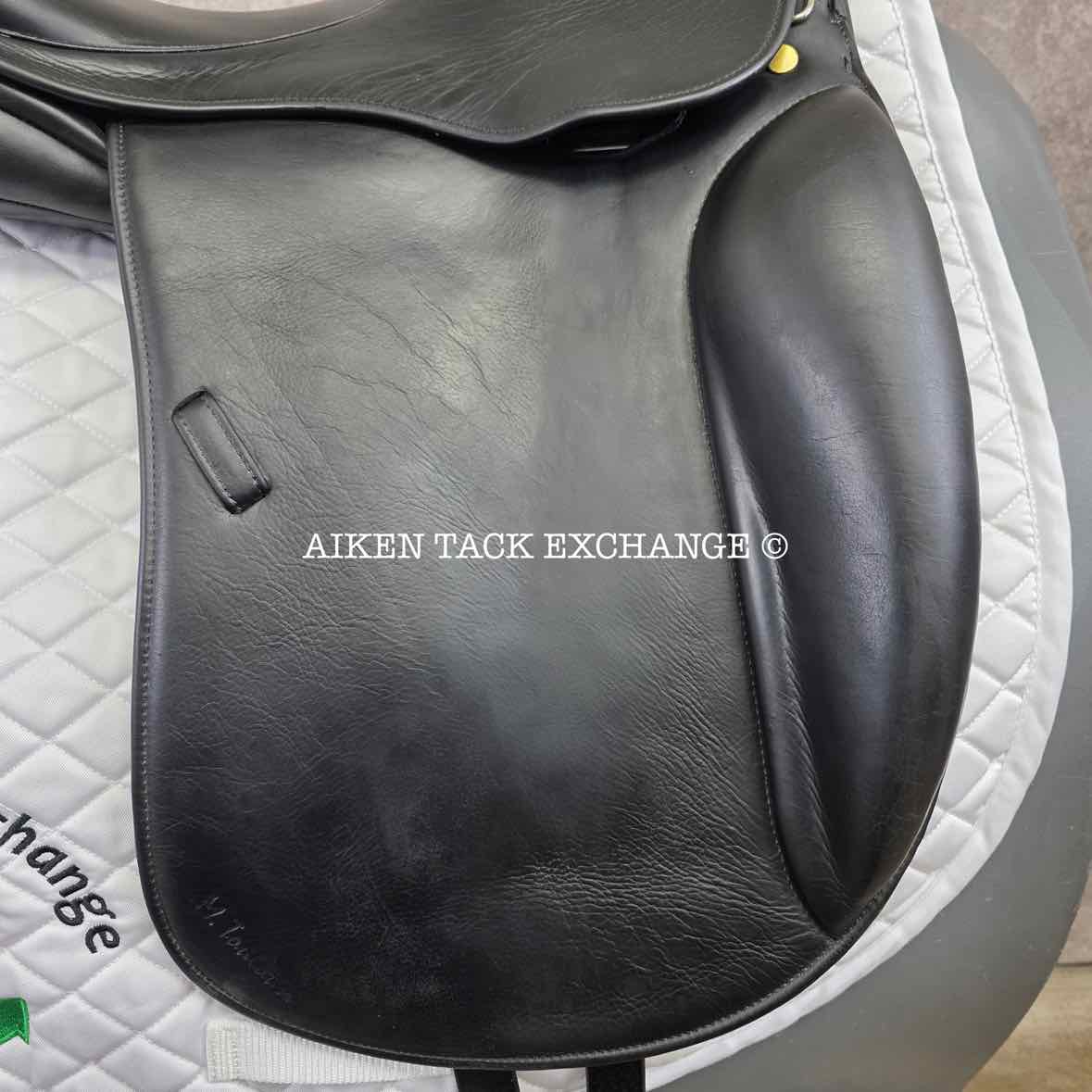 **On Trial** Marcel Toulouse Verona Monoflap Dressage Saddle, 17.5" Seat, MW/W Tree, Wool Flocked Panels