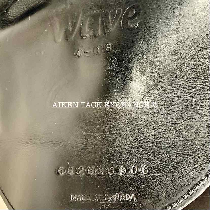2006 Schleese Wave Dressage Saddle, 18" Seat, Adjustable AdapTree, Wool Flocked Panels