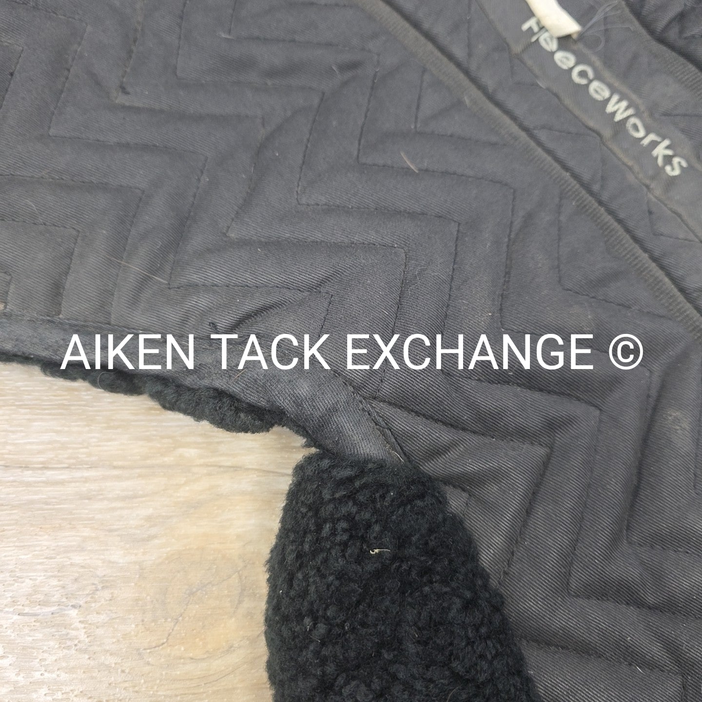 Fleeceworks FXK Half Pad with Rolled Edges, Size Large