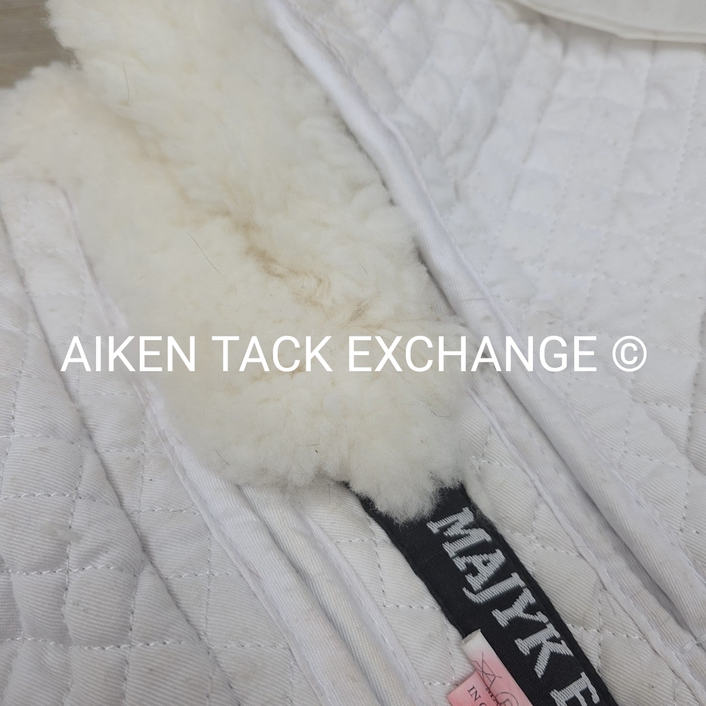 Majyk Equipe Ergonomics Correction Sheepskin Half Pad with Impact Shims, Size Me
