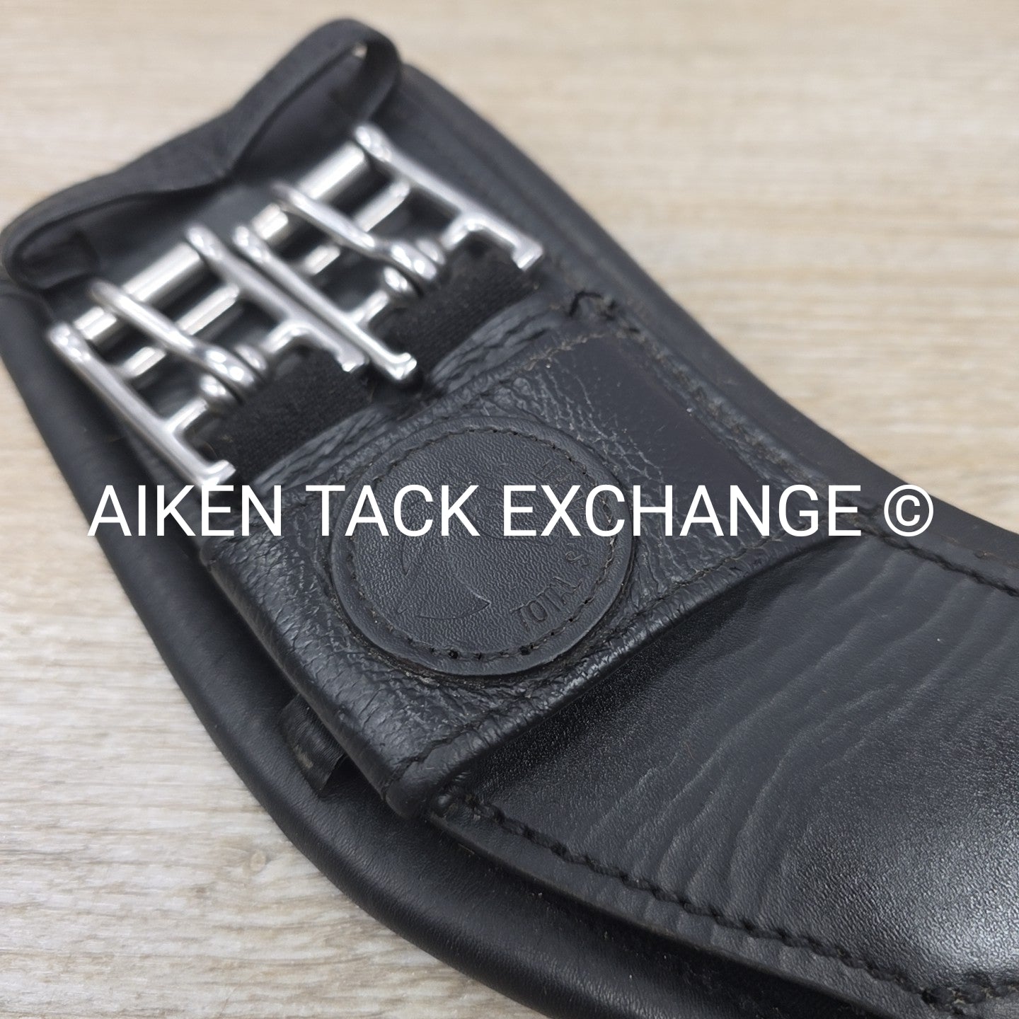 Total Saddle Fit StretchTec Shoulder Relief Girth with Leather Liner, Black, 20"