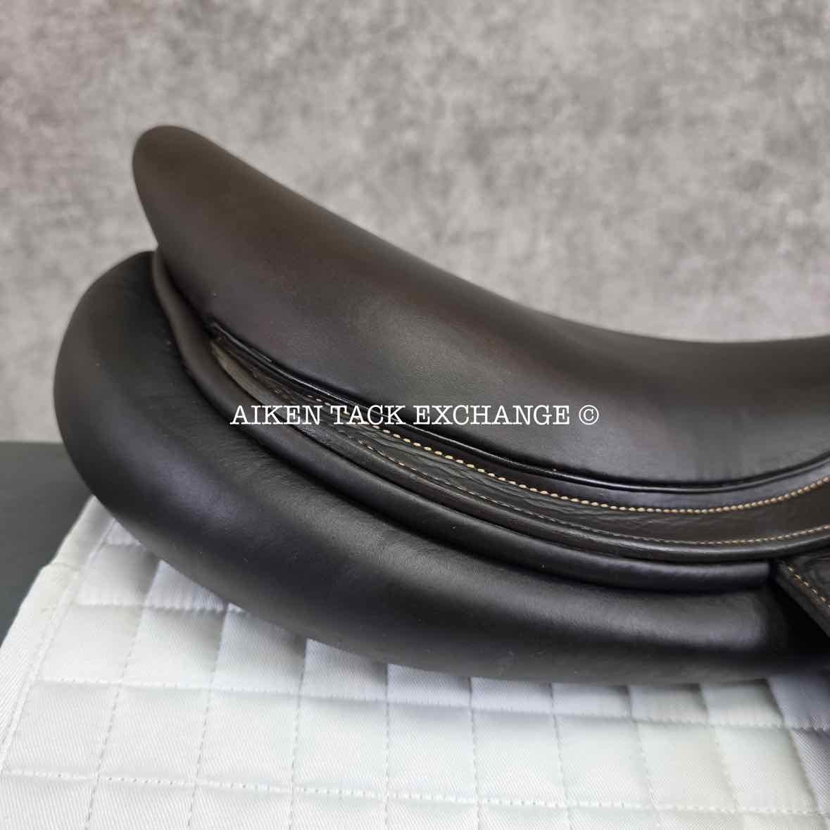 2018 Voltaire Elkton Monoflap Jump Saddle, 18.5" Seat - 2AA Flap, Medium Wide Tree, PRO Panels, Full Buffalo Leather