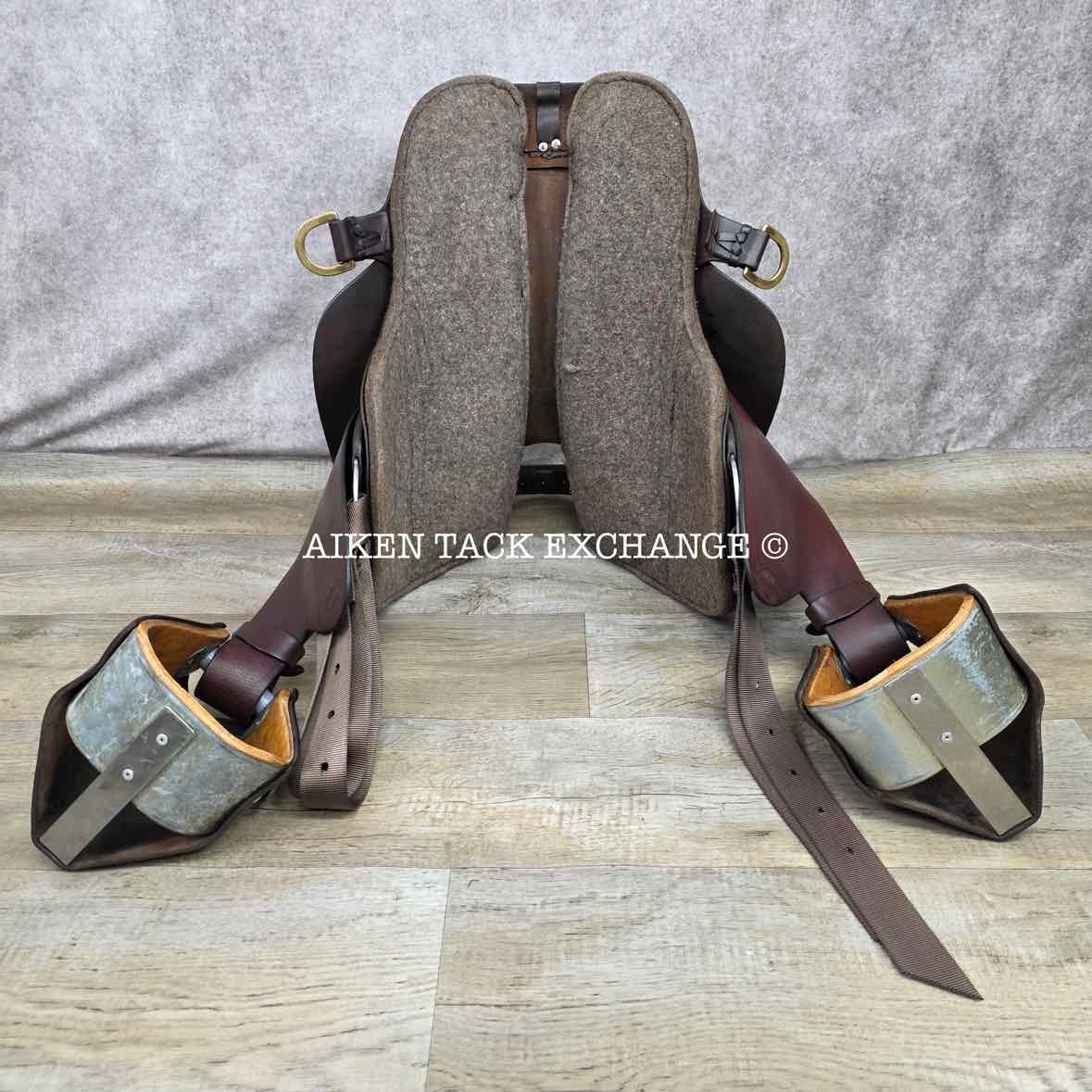 2005 Tucker 159 Endurance Trail Saddle, 16.5" Seat, Medium Tree - Semi QH Bars