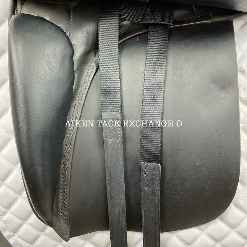 **SOLD** 2005 Stubben Maestoso Deluxe Dressage Saddle, 18" Seat, 32cm Tree - W/XW, Wool Flocked Panels