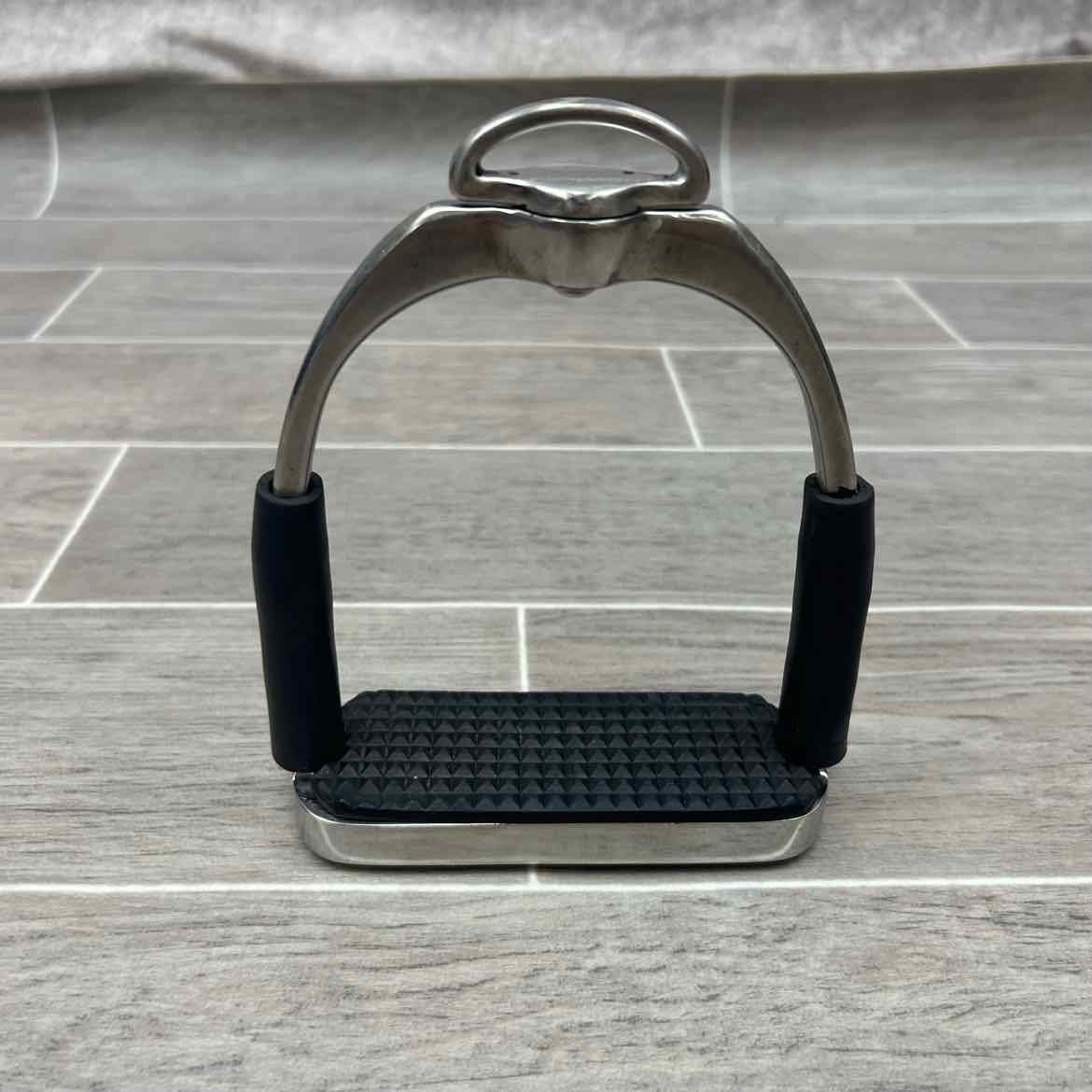MDC Ultimate Stirrups, 4.75'