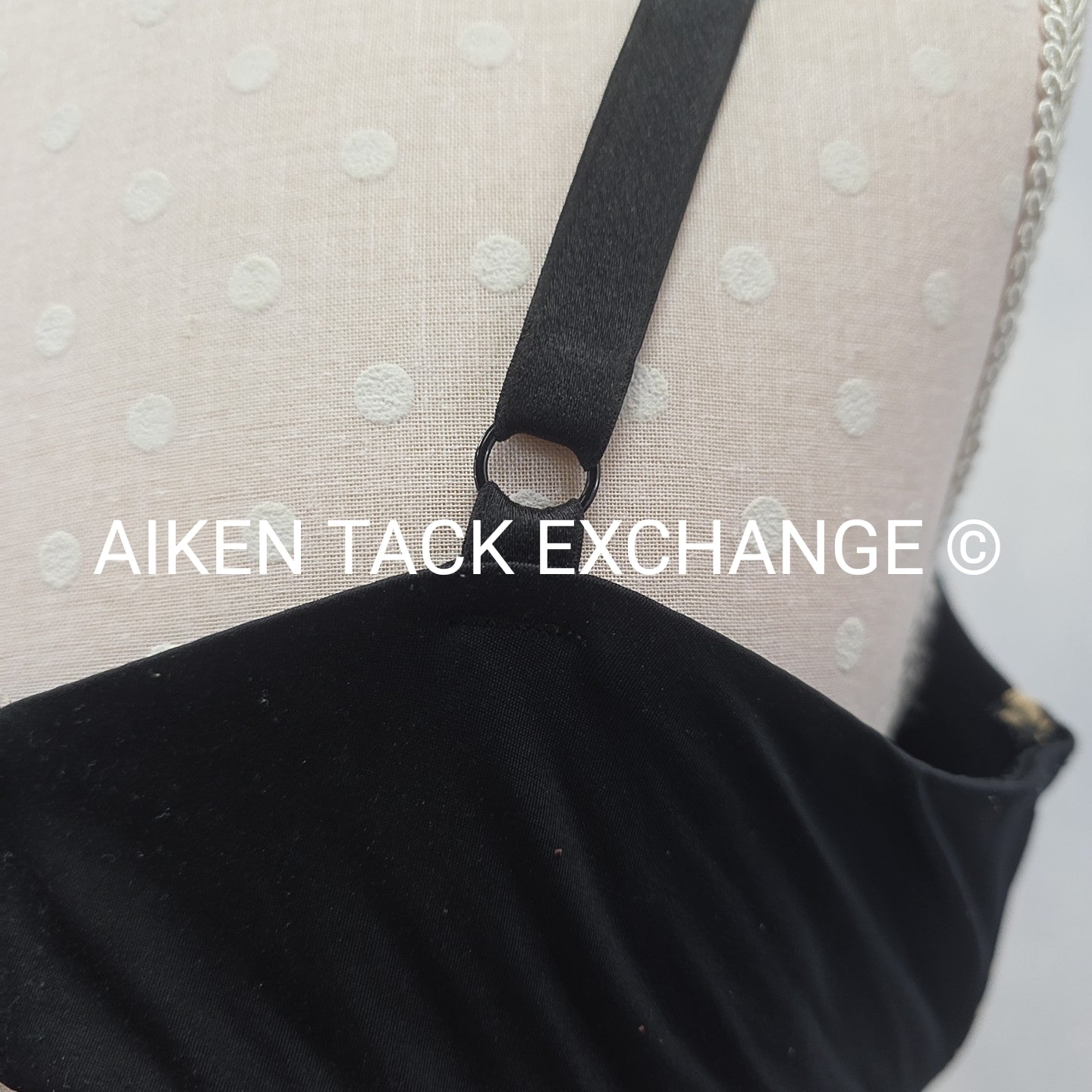 Victoria's Secret Wireless Balconette Push-Up Bra, Size 38DD