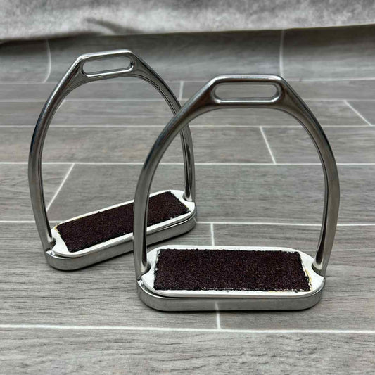 Fillis Stirrup Irons with Sure Grip Stirrup Pads, 4.75"
