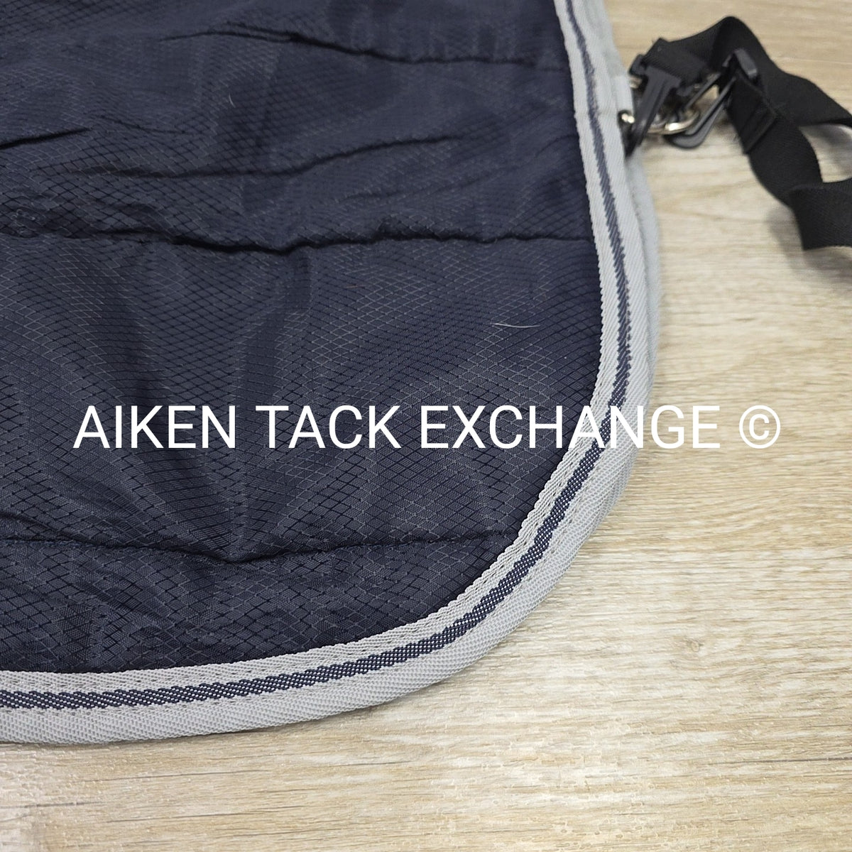 LeMieux Arika 100g fil Stable-Tek Rug, Size 81"