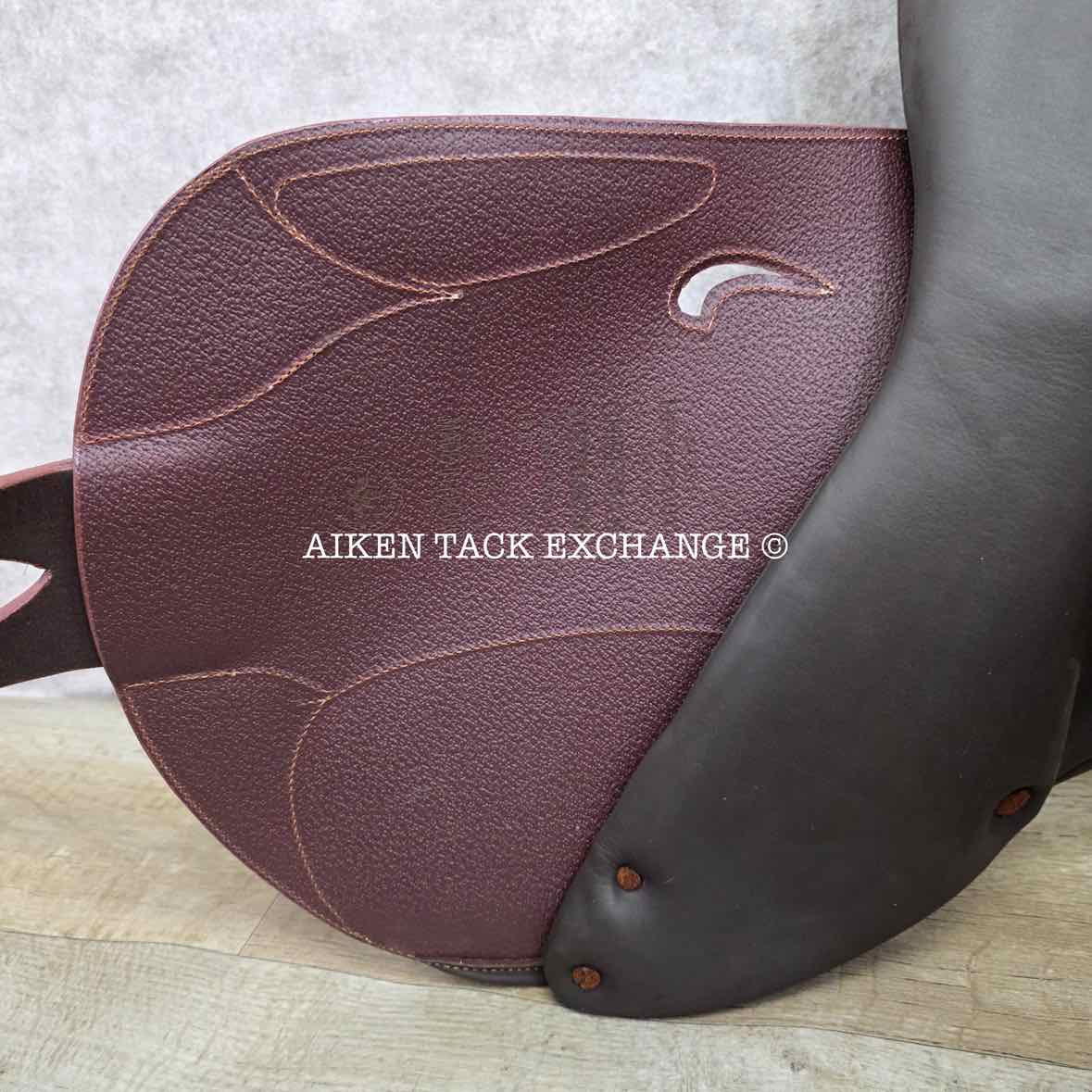 2023 Devoucoux Chiberta K Monoflap Jump Saddle, 16.5" Seat, 0KA Flap, Medium Tree, D3D Panels, Full Buffalo Leather