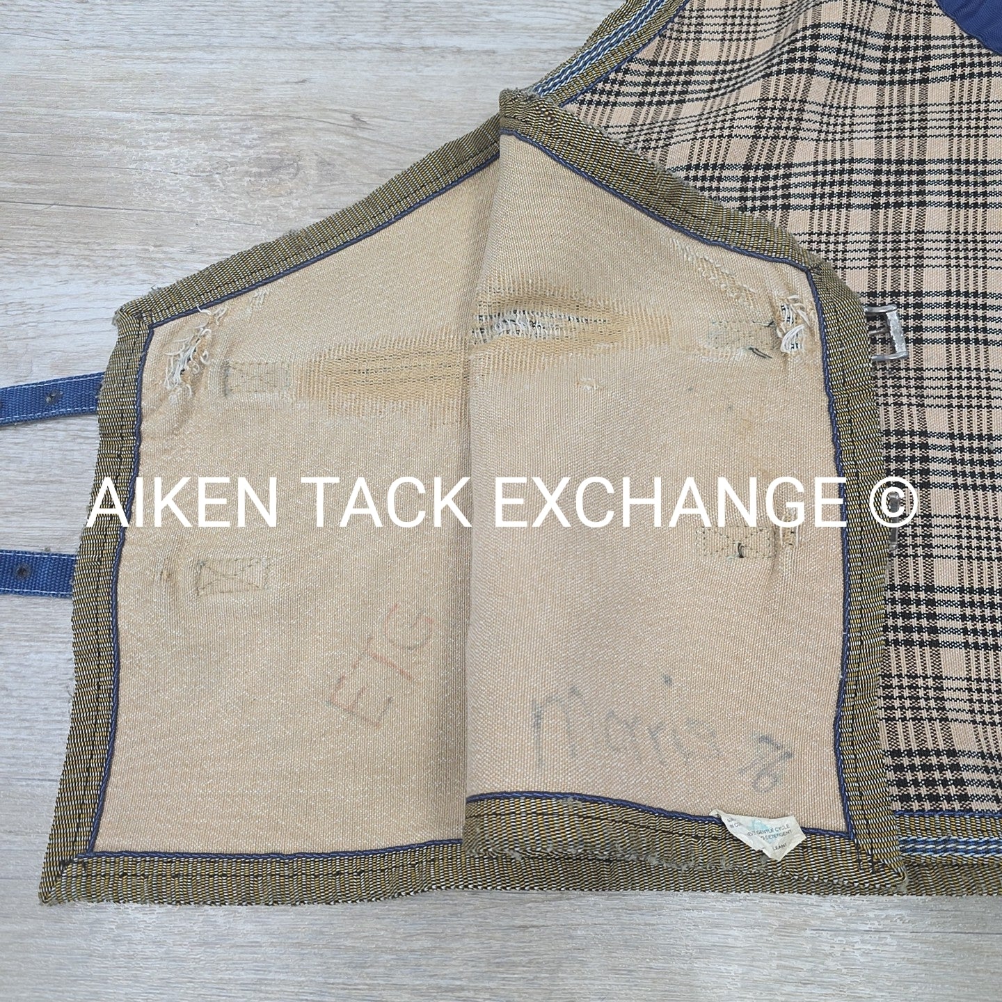 5/A Baker Original Stable Blanket, 74"