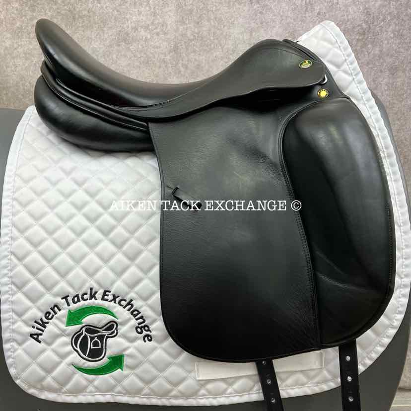 2000 Prestige Dressage 2000 Saddle, 18" Seat, 33 Tree - MW, Wool Flocked Panels