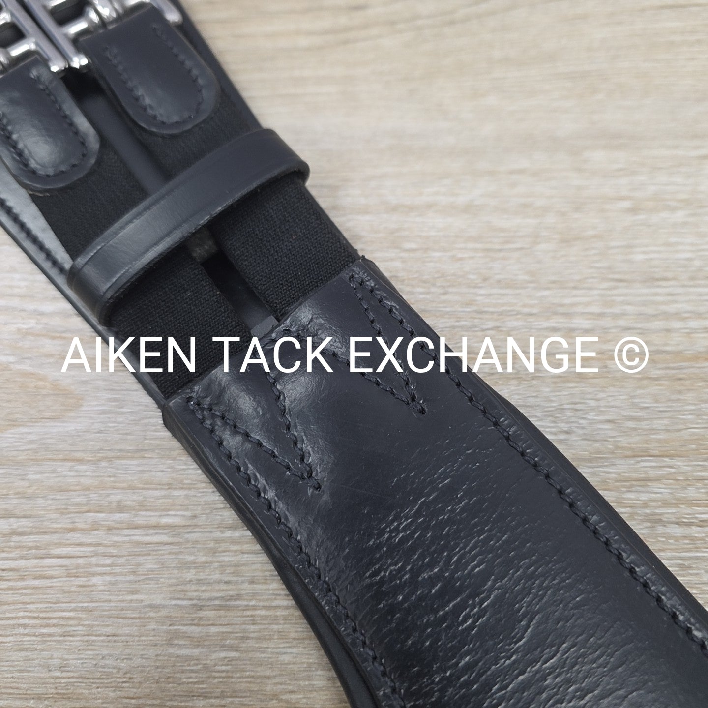 Contour Anatomic Shoulder Relief Girth, Black, 30"