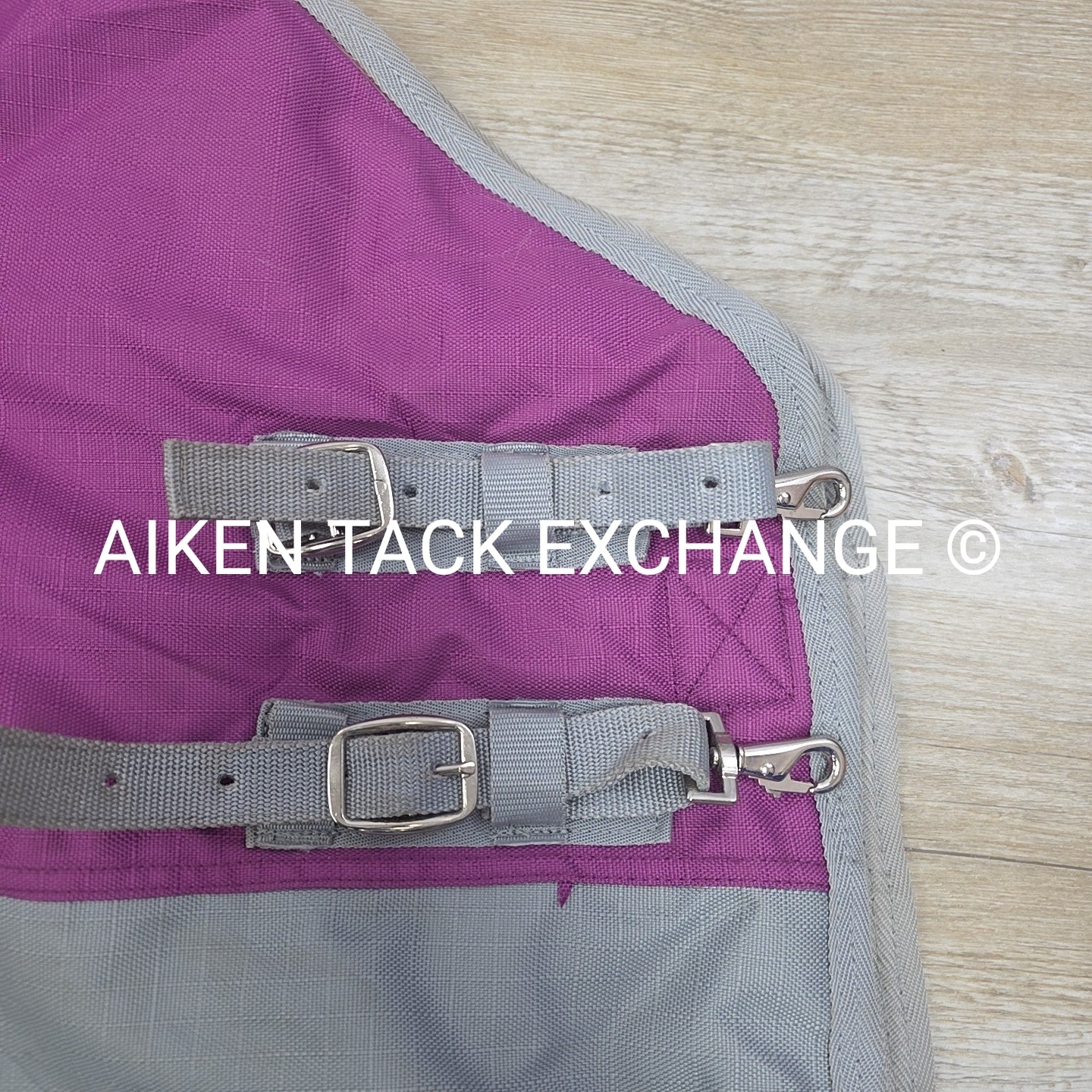 Rugged Ride 1200D Adjustable Neck Turnout Blanket, 200g fil, Size 78"